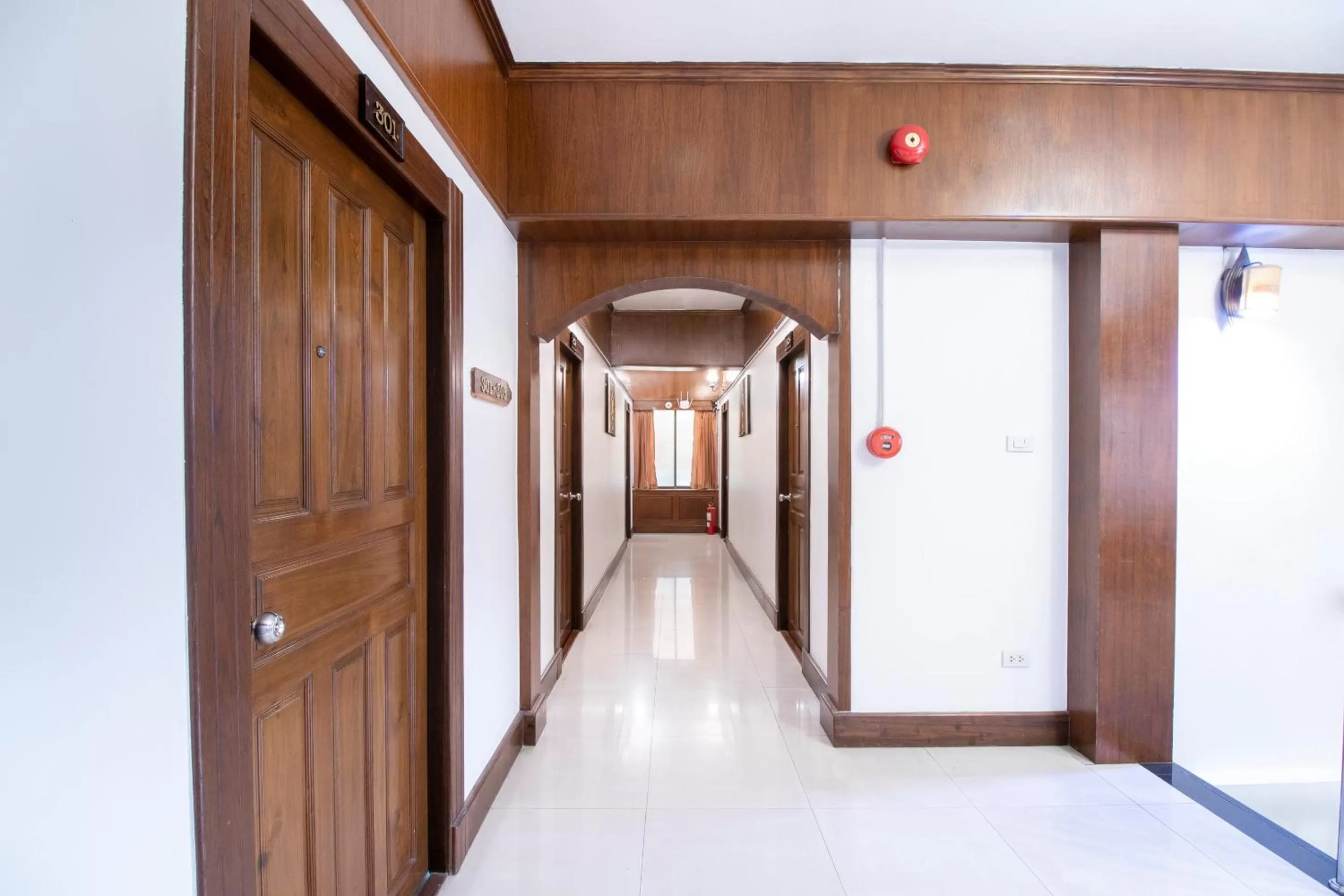 Lobby or reception in OYO 635 Sira Boutique Hotel