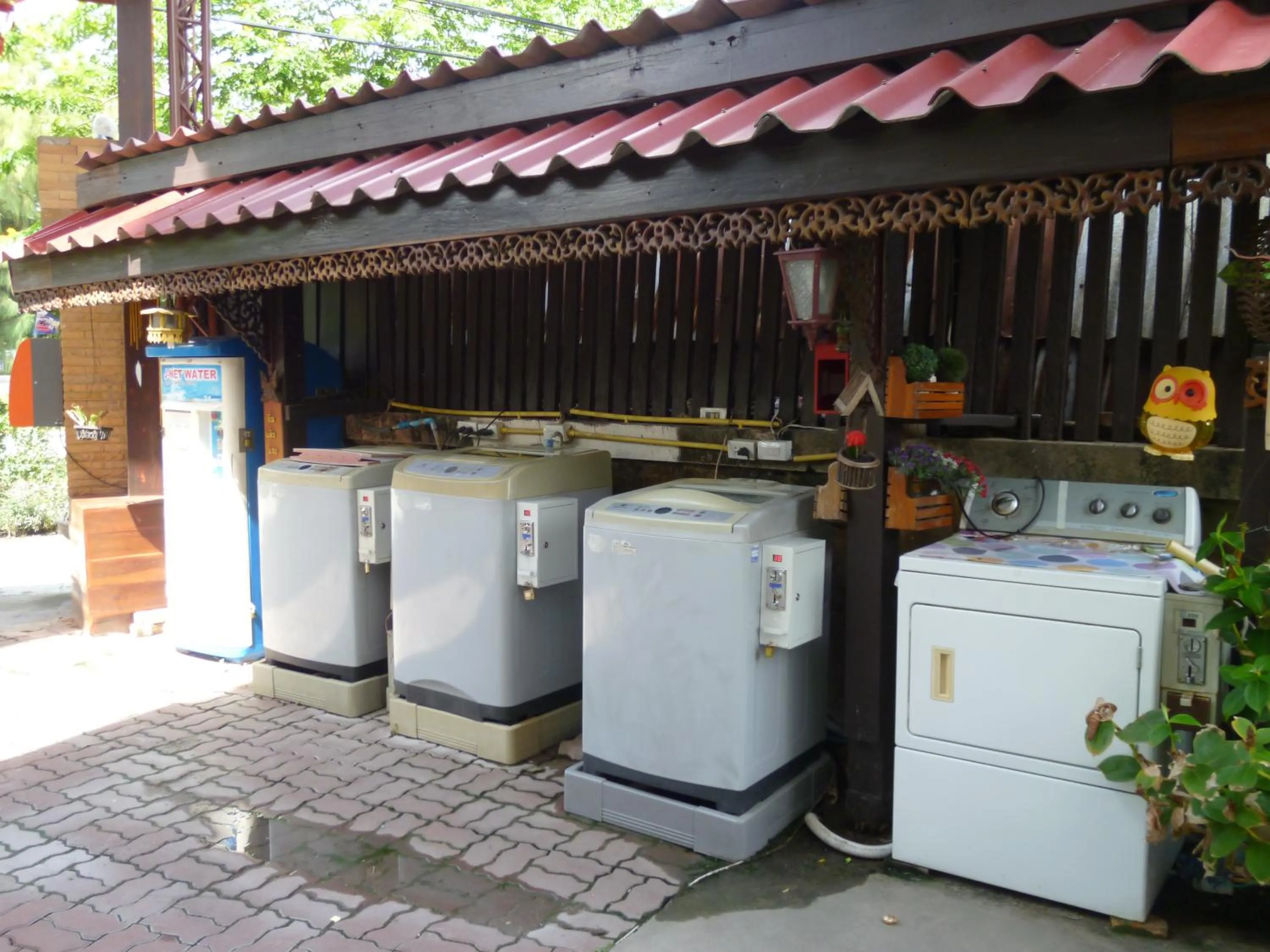 Area and facilities in Vanlisut Hotel Ngamwongwan