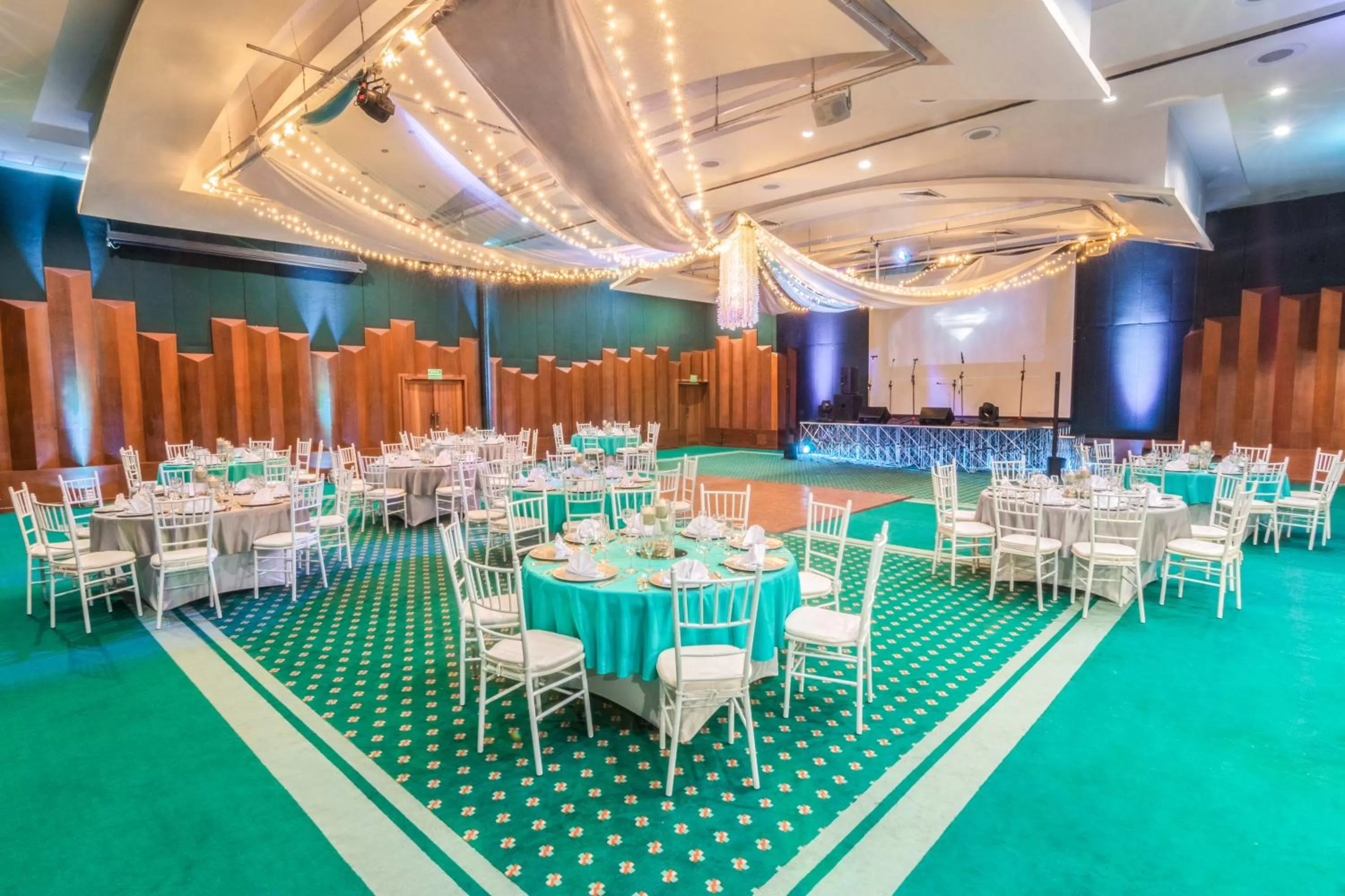 Banquet/Function facilities in GHL Hotel Sunrise