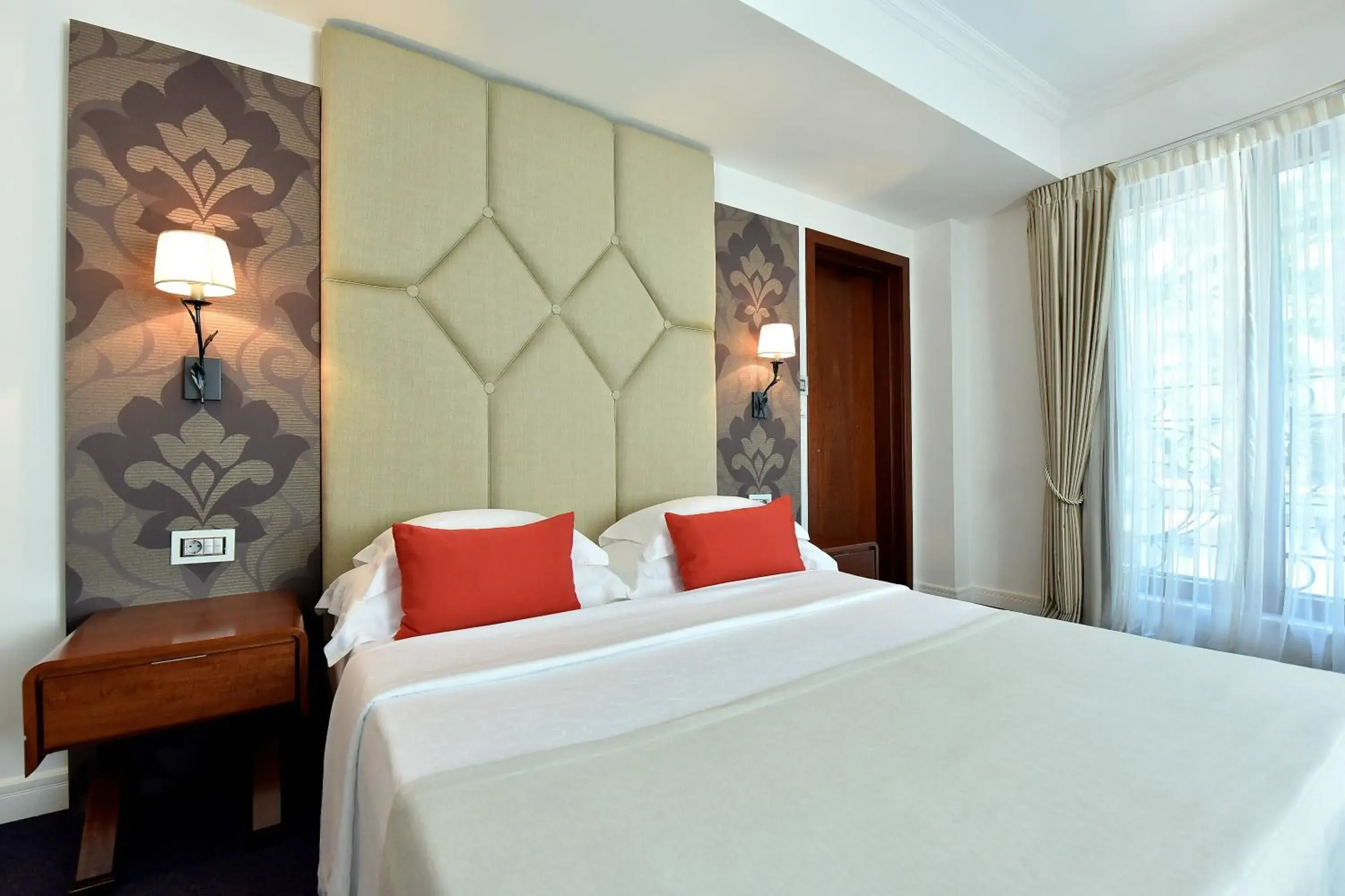 Bed in Hotel Ziya