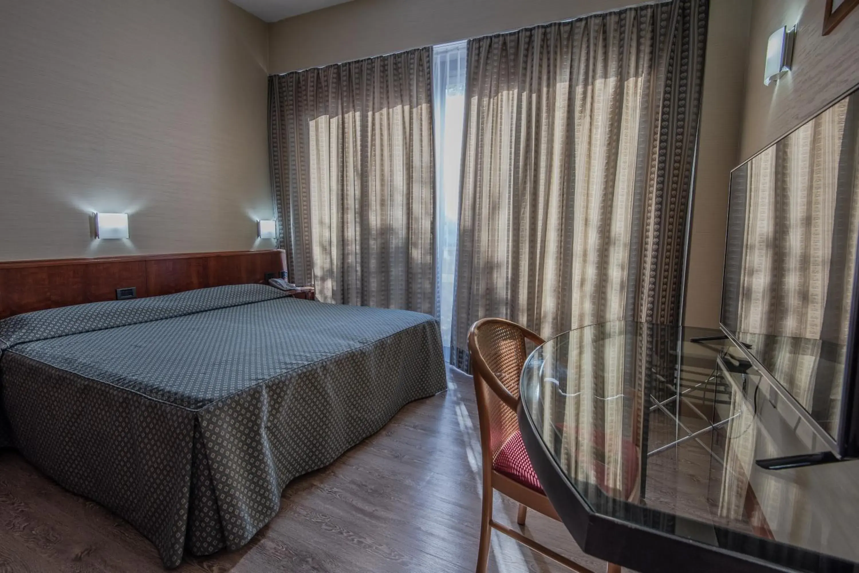 Bedroom, Bed in Hotel Petra