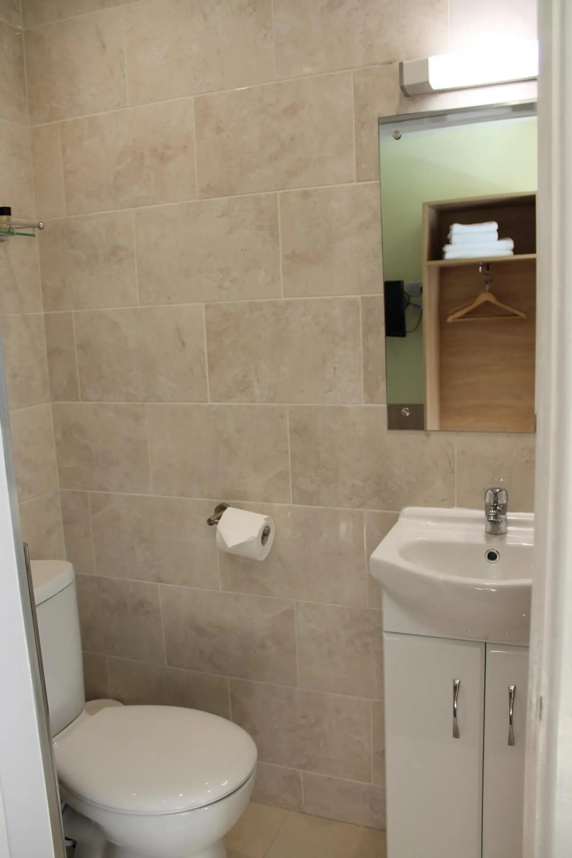 Toilet, Bathroom in The Abbey House Hotel