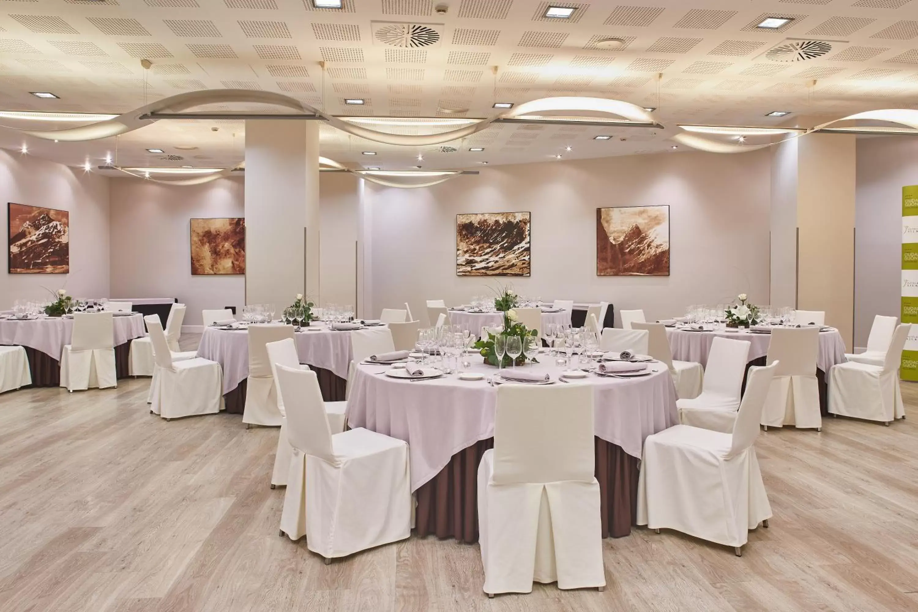 Banquet/Function facilities, Banquet Facilities in Silken Ciudad Gijón