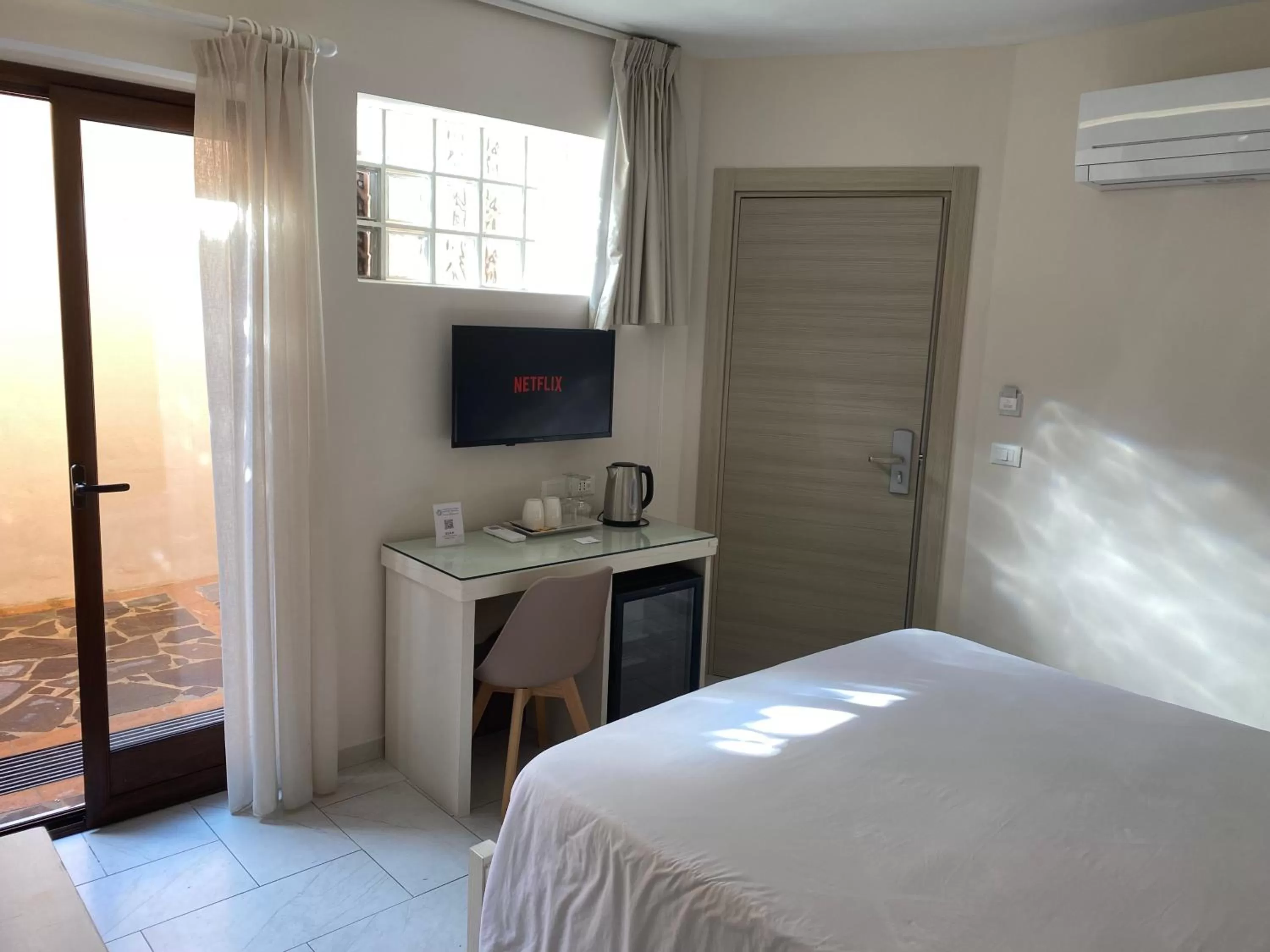 Bed in Aether Suites Tropea - Free Private Parking