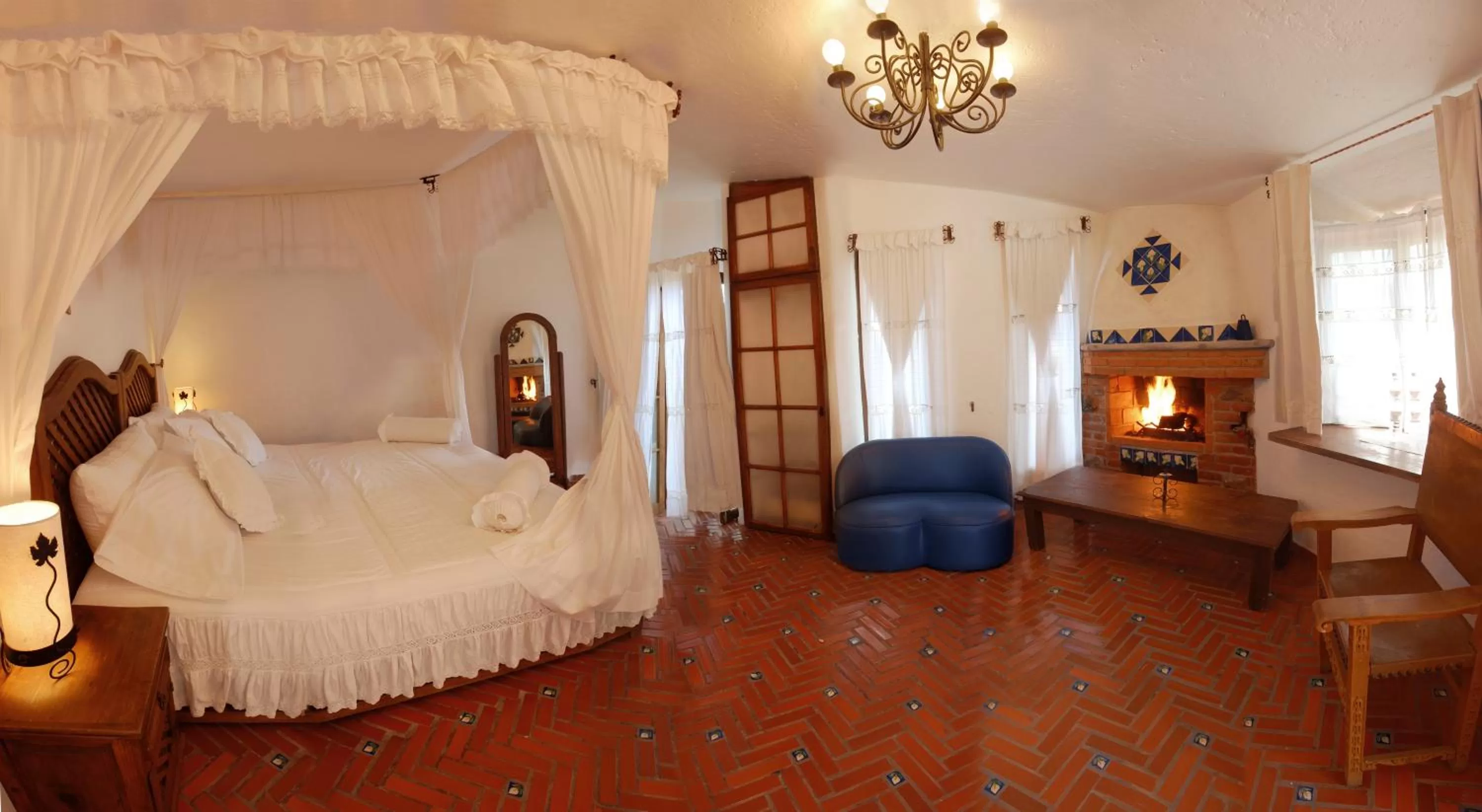 Photo of the whole room, Bed in Posada Los Alcatraces