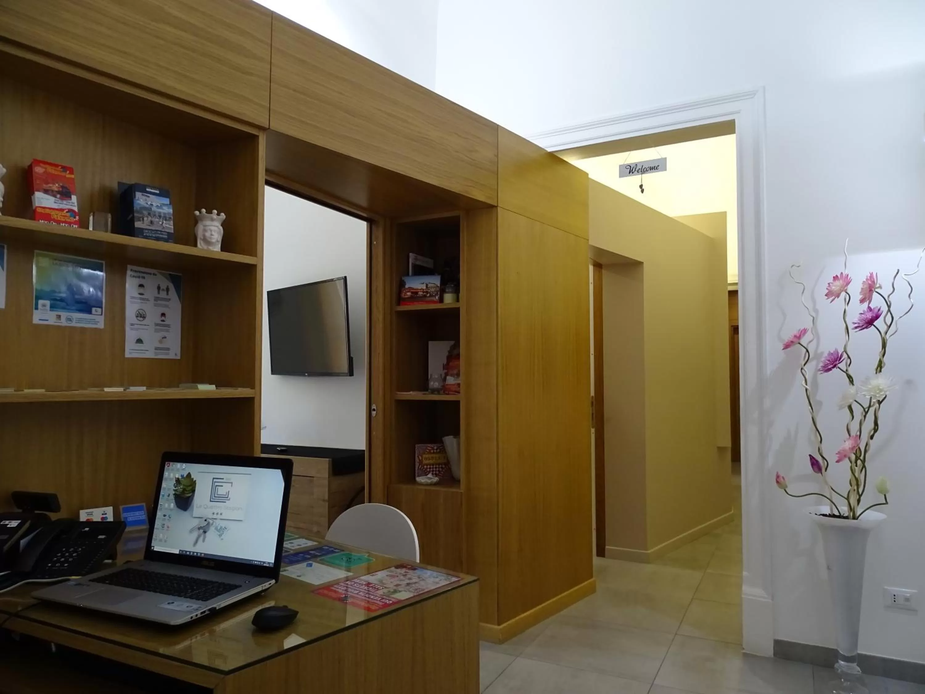 Property logo or sign in Le Quattro Stagioni - Rooms & Suites