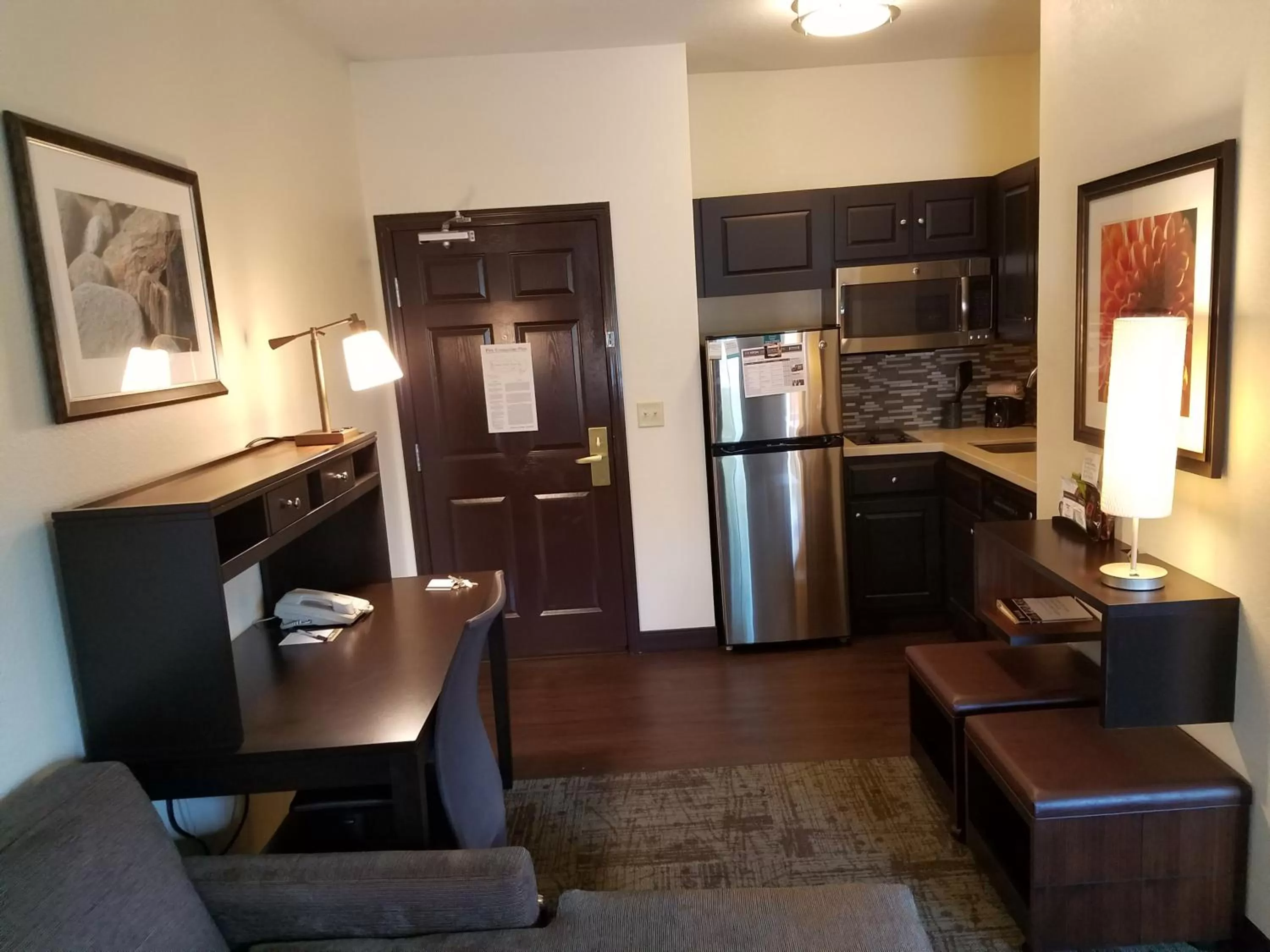 Kitchen or kitchenette in Staybridge Suites - Cincinnati North by IHG