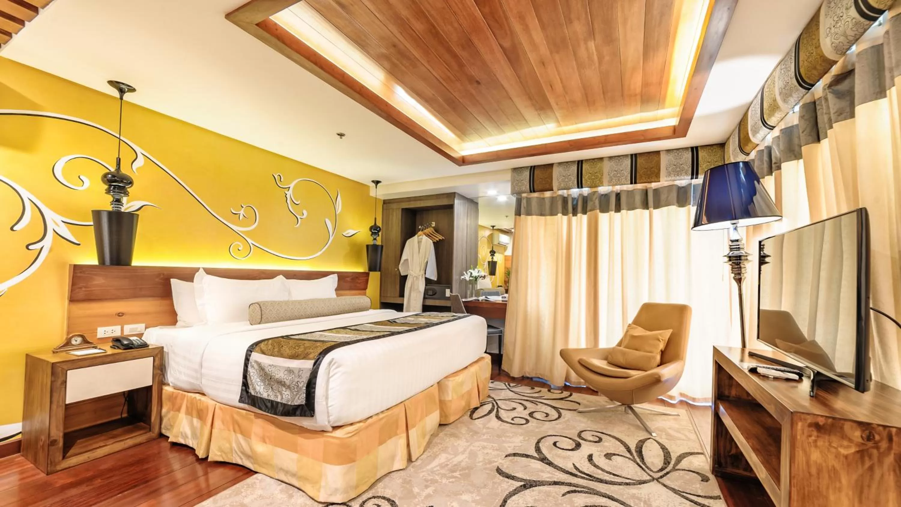 Bed in Sweet Home Boutique Hotel