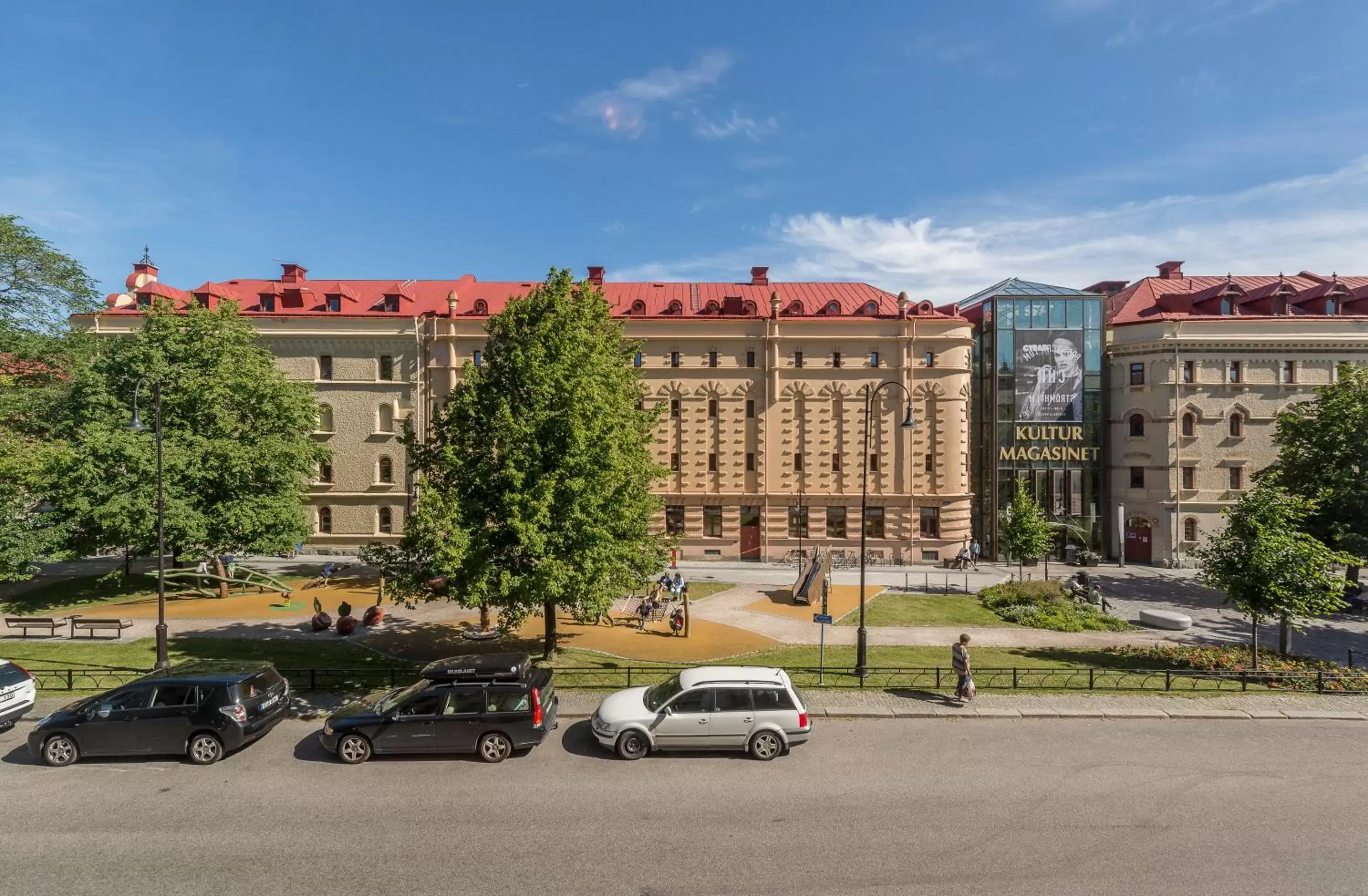 Street view, Property Building in Sundsvall City Hotel