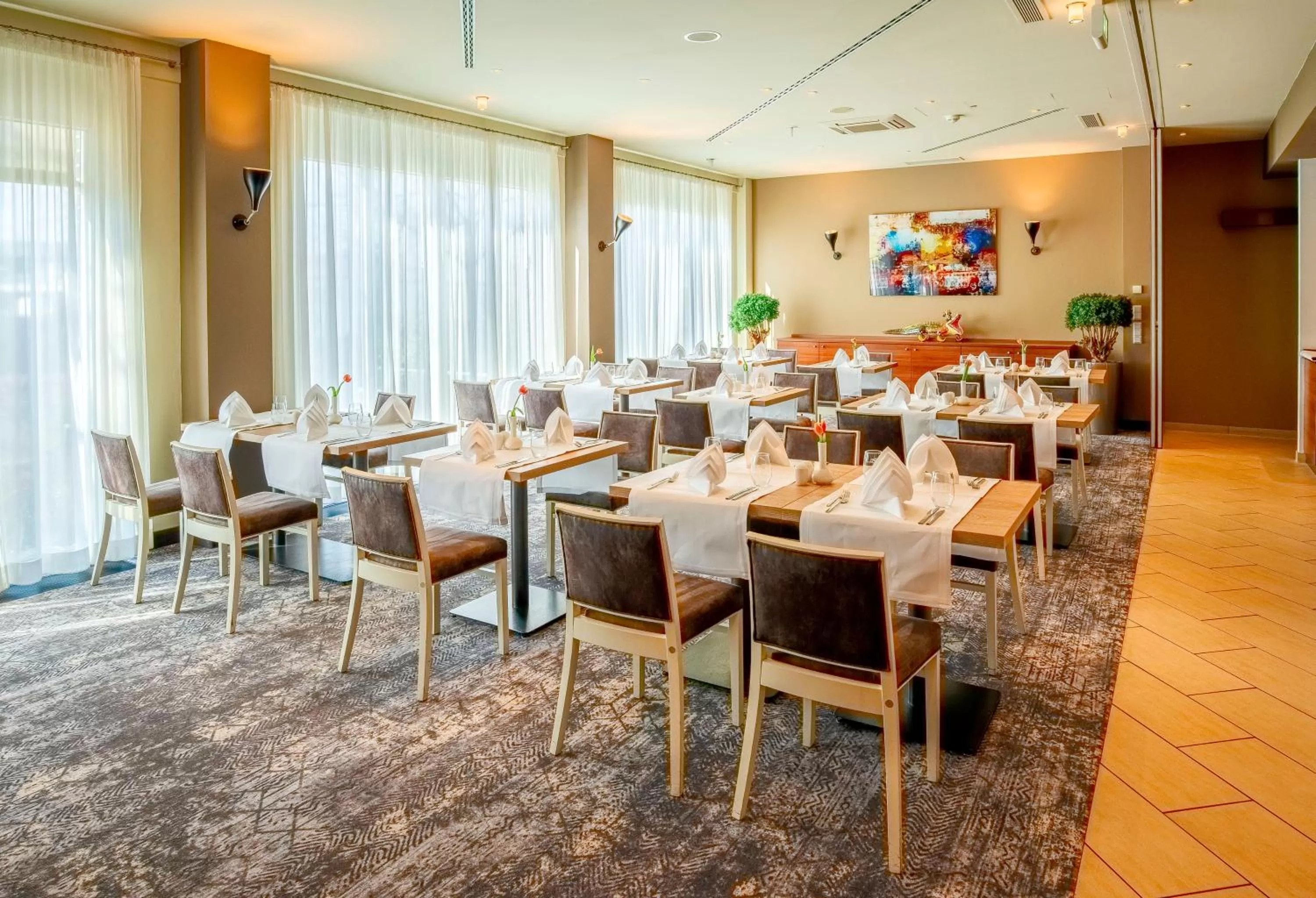 Restaurant/places to eat in Best Western Premier IB Hotel Friedberger Warte