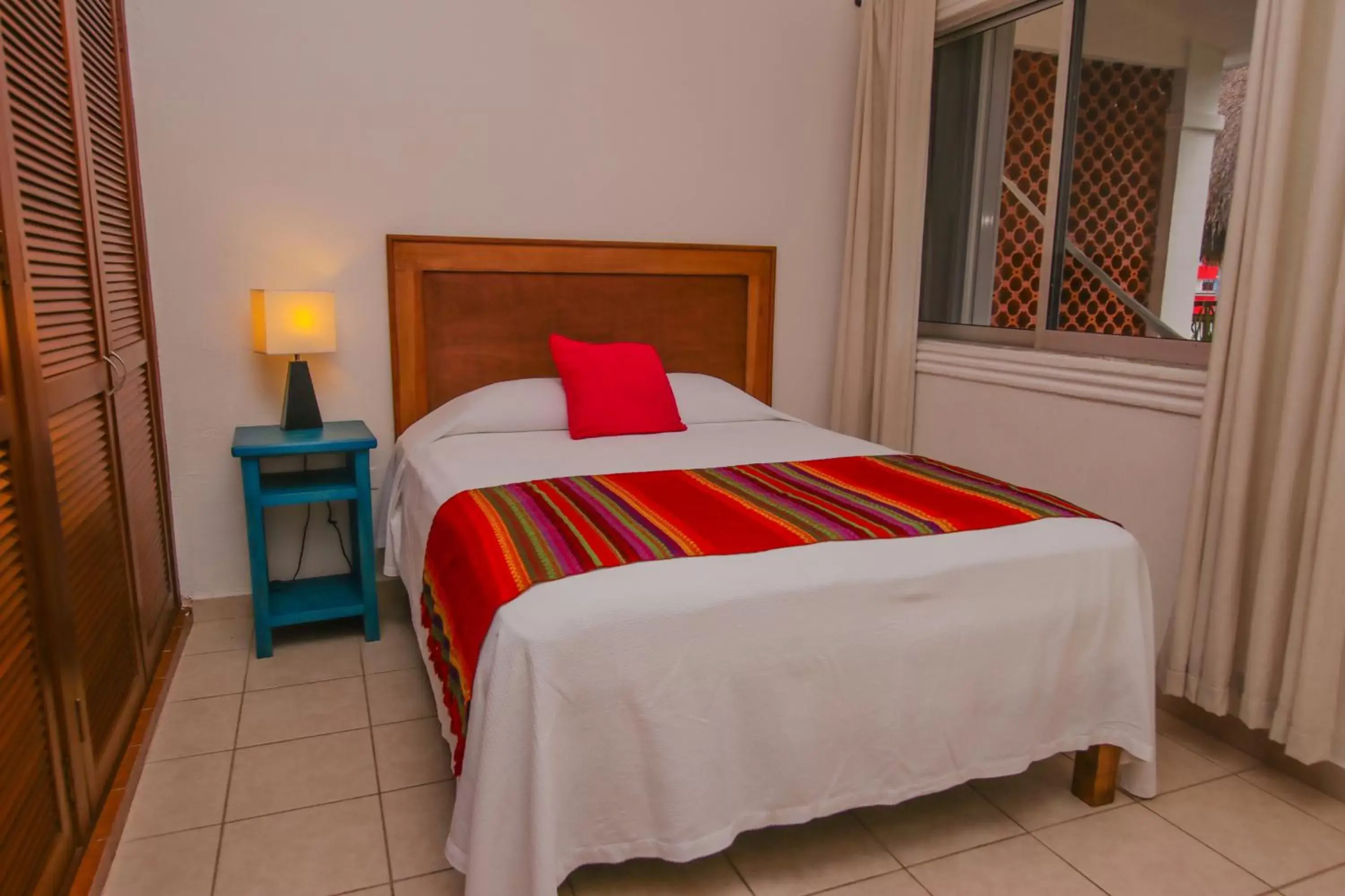 Bed in Hotel Villas Colibrí Suites & Bungalows