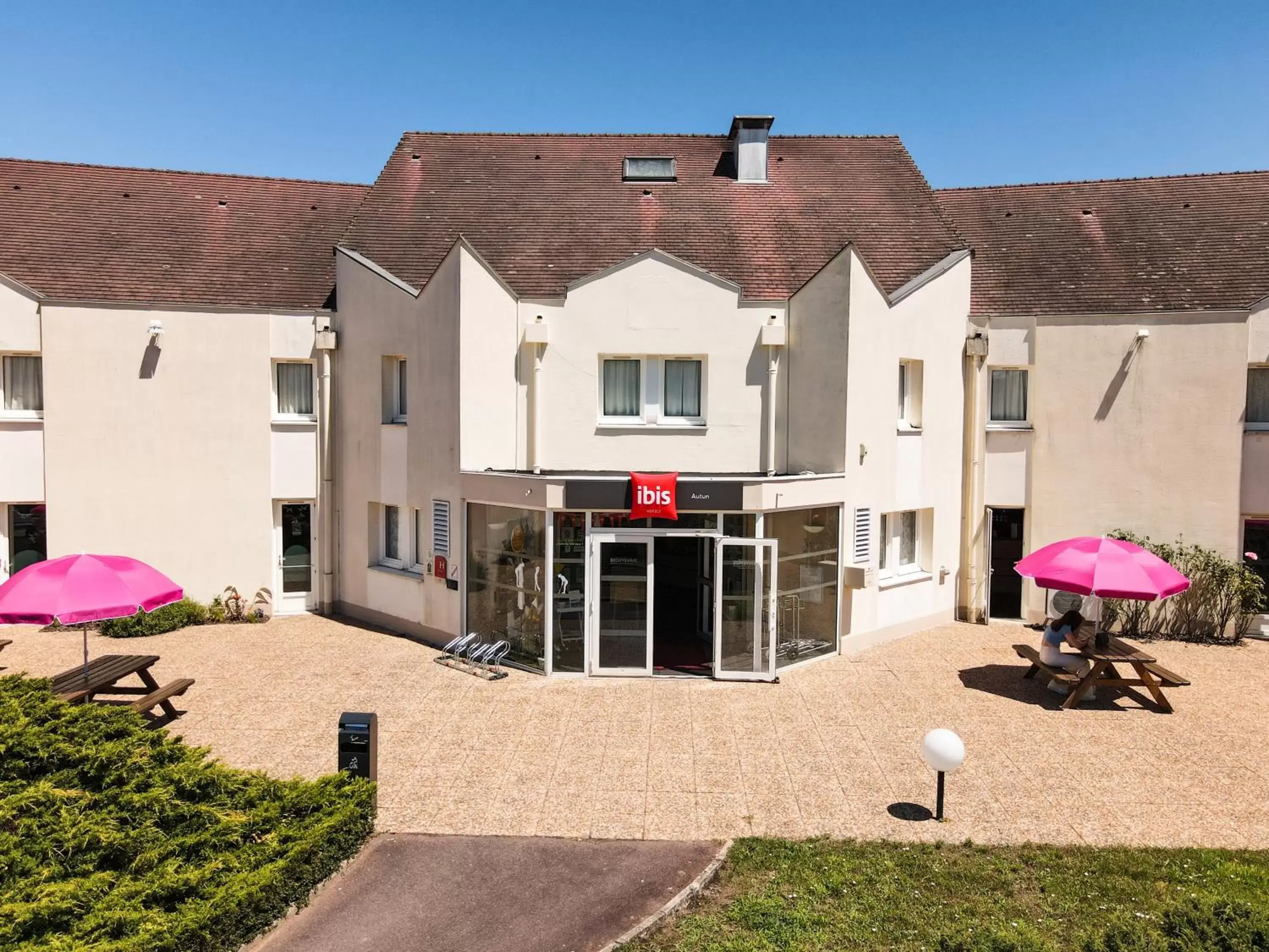 Facade/entrance, Property Building in Hotel ibis Autun