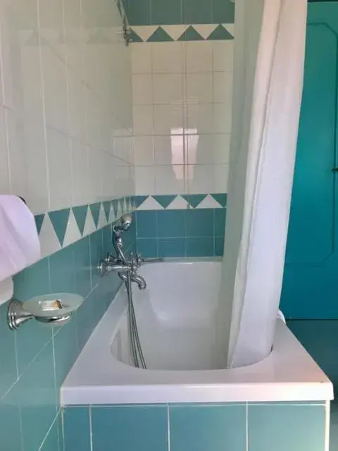 Toilet, Bathroom in Hotel Scala Greca