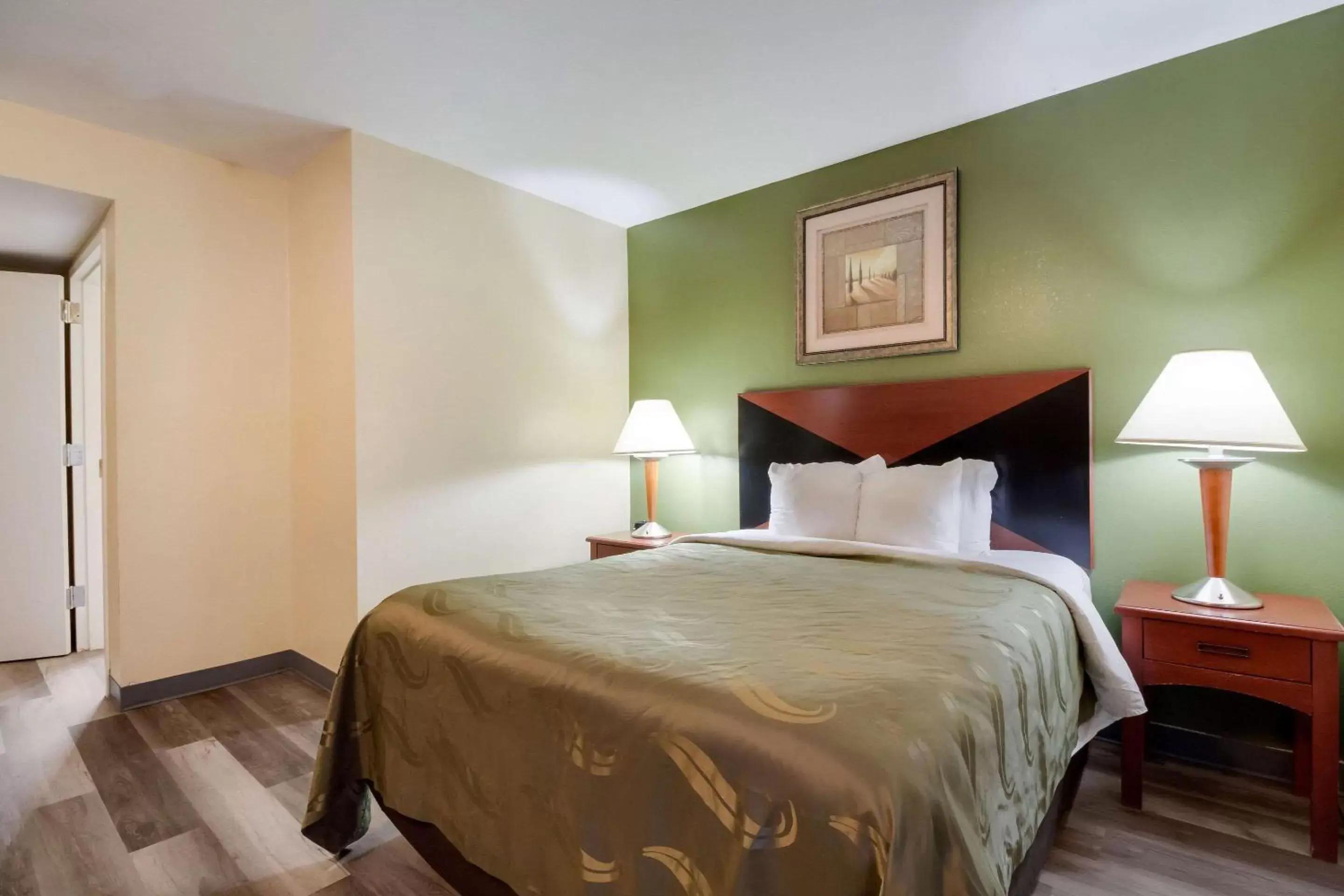 Bedroom, Bed in Quality Inn Baytown - Houston East