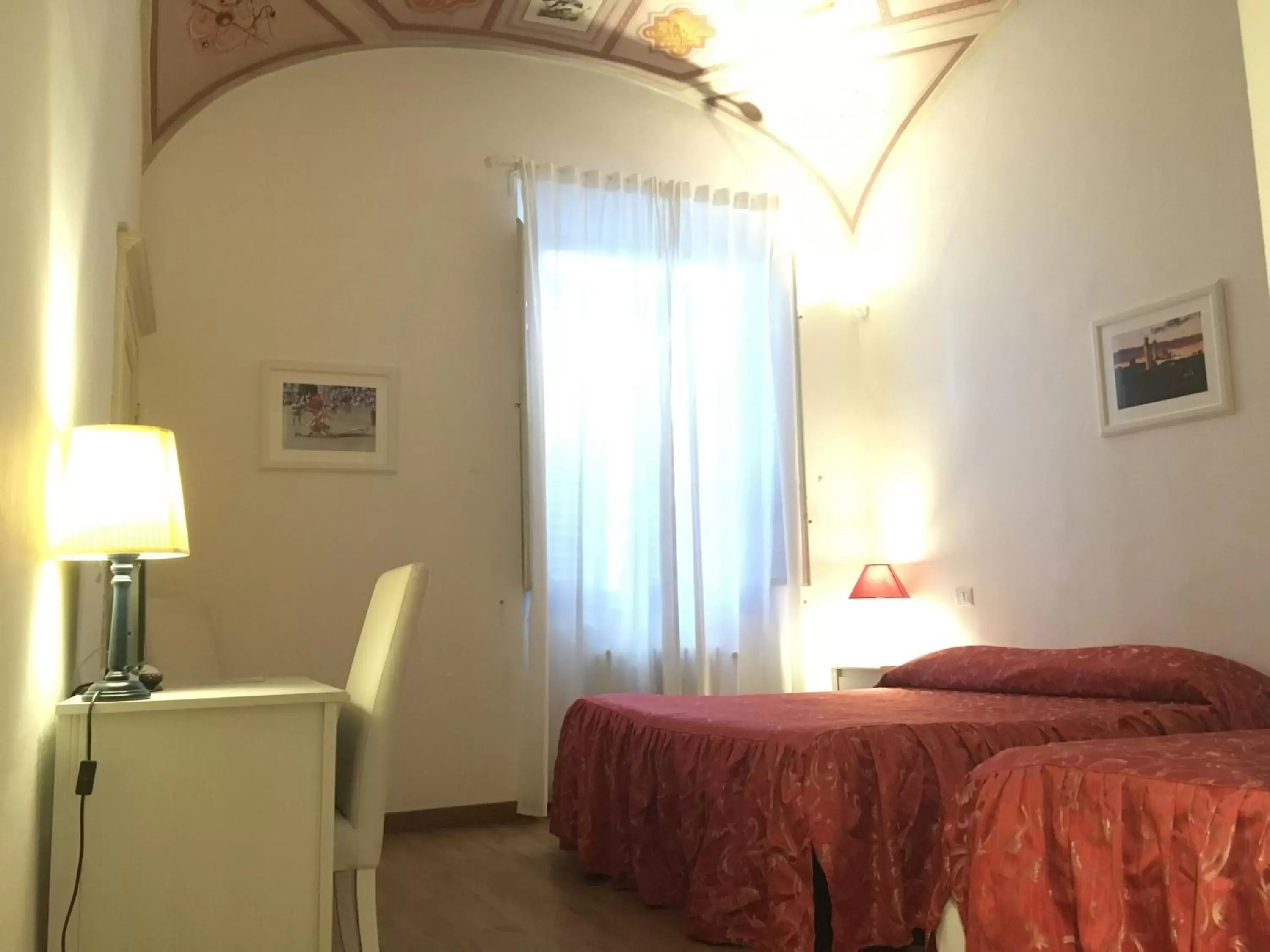 Photo of the whole room, Bed in Relais La Corte dei Cavalieri