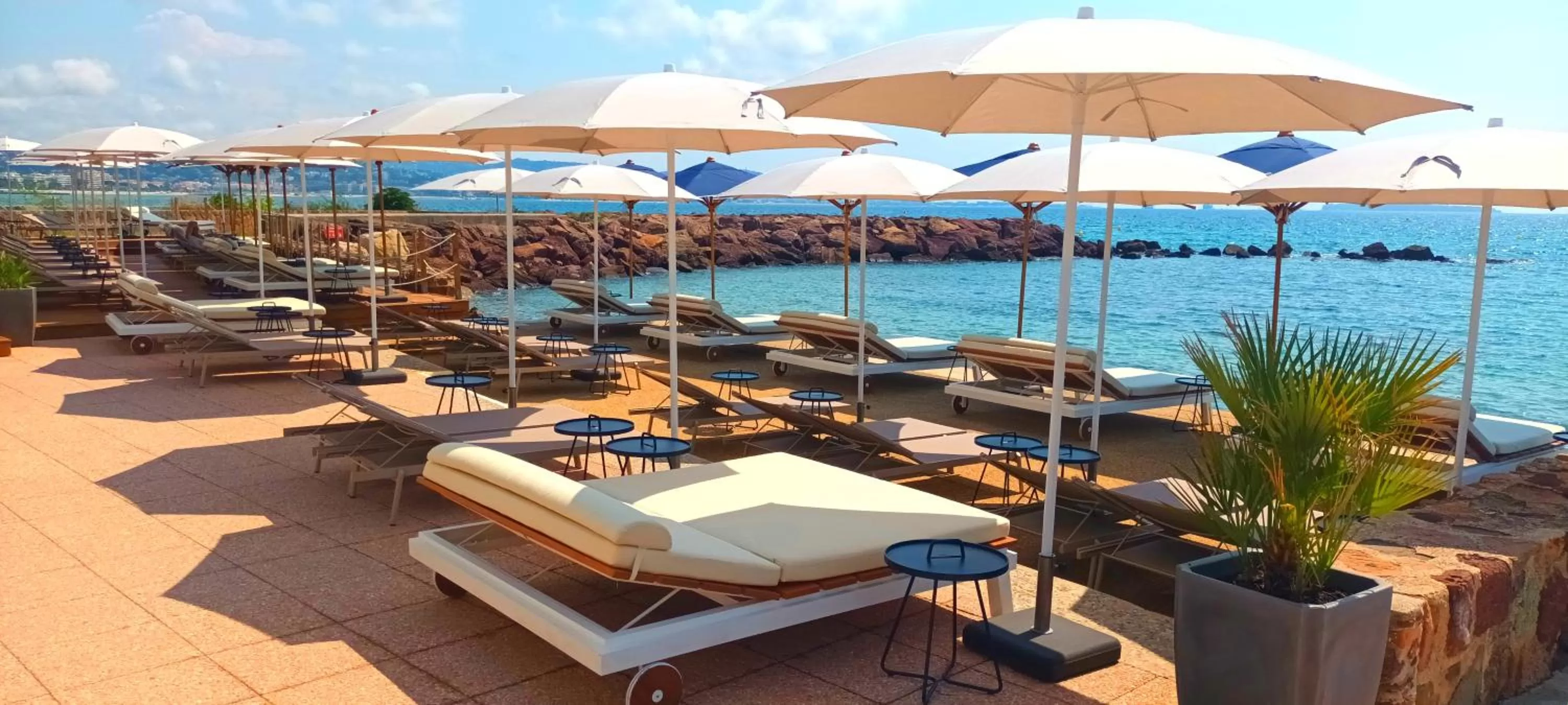 Beach in Pullman Cannes Mandelieu