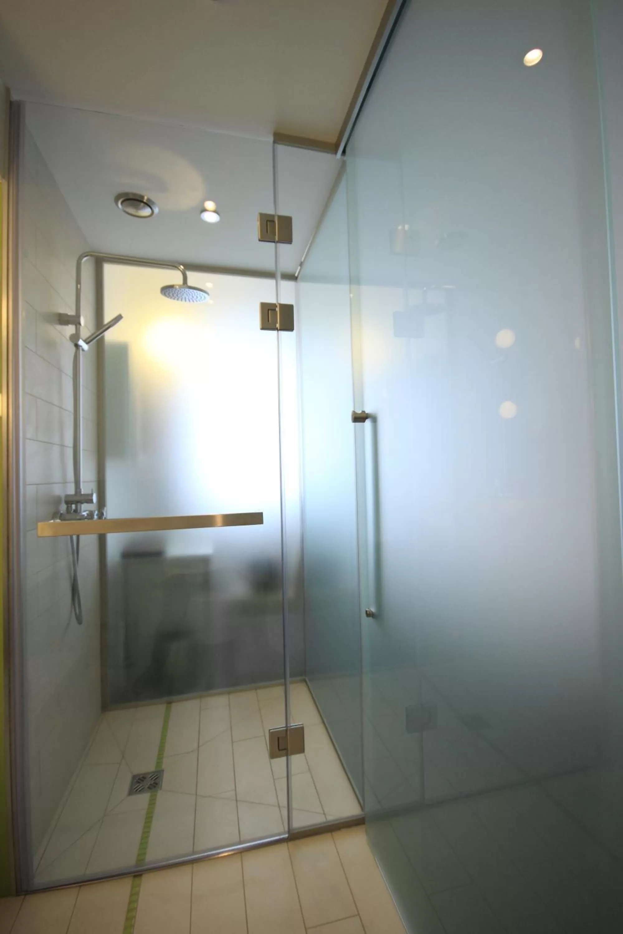 Bathroom in Pure White