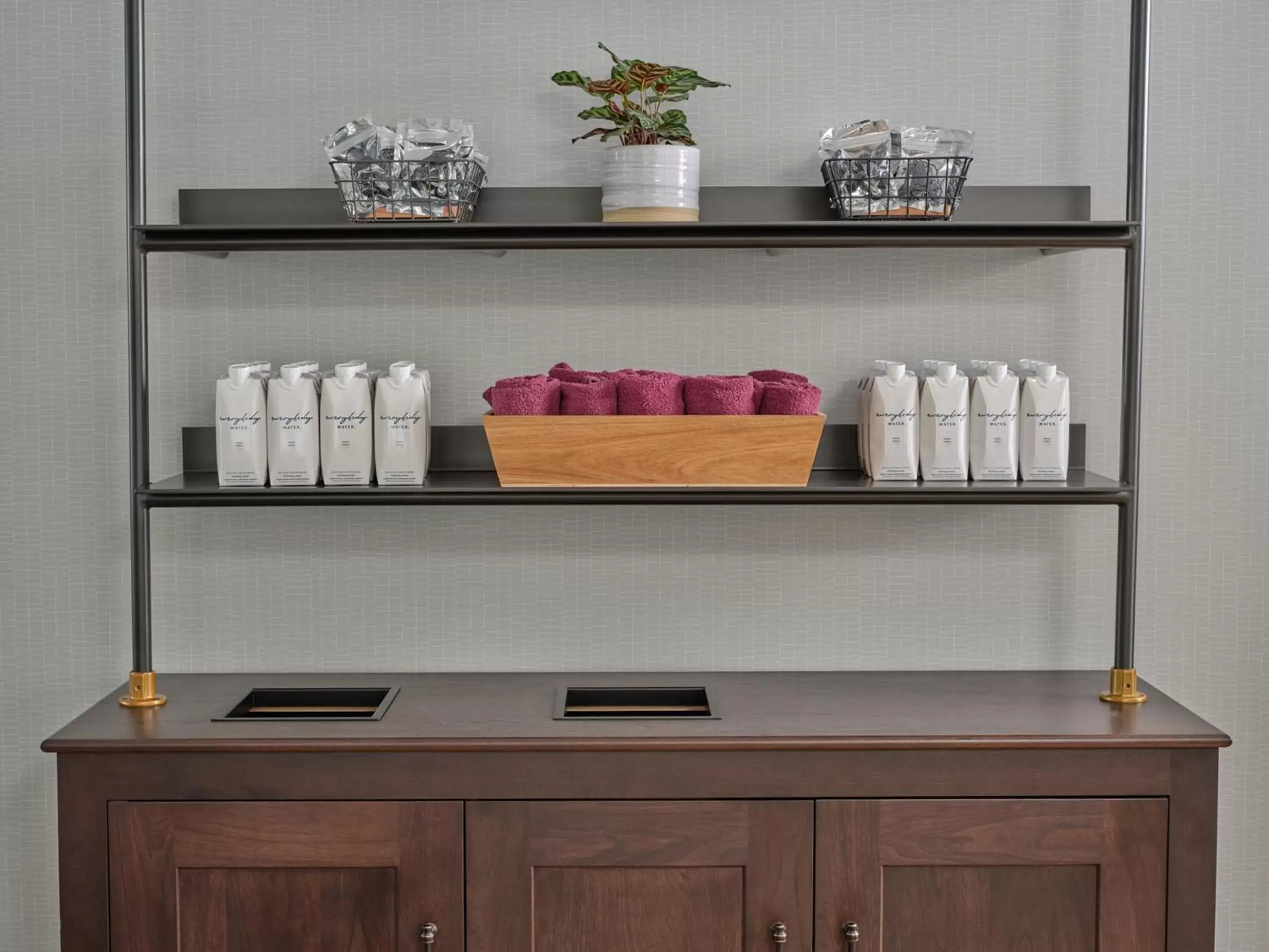 Fitness centre/facilities in Six South St. Hotel Fitness centre/facilities in Six South St. Hotel