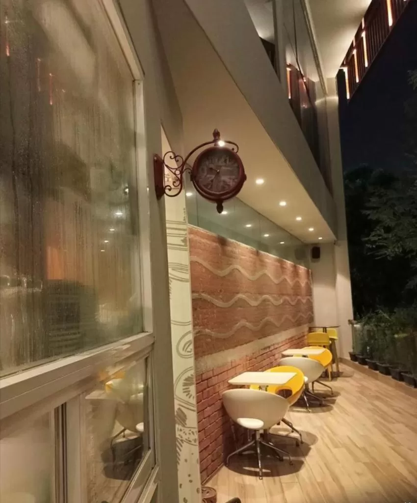 Restaurant/places to eat in Empyrean Dhaka City Centre