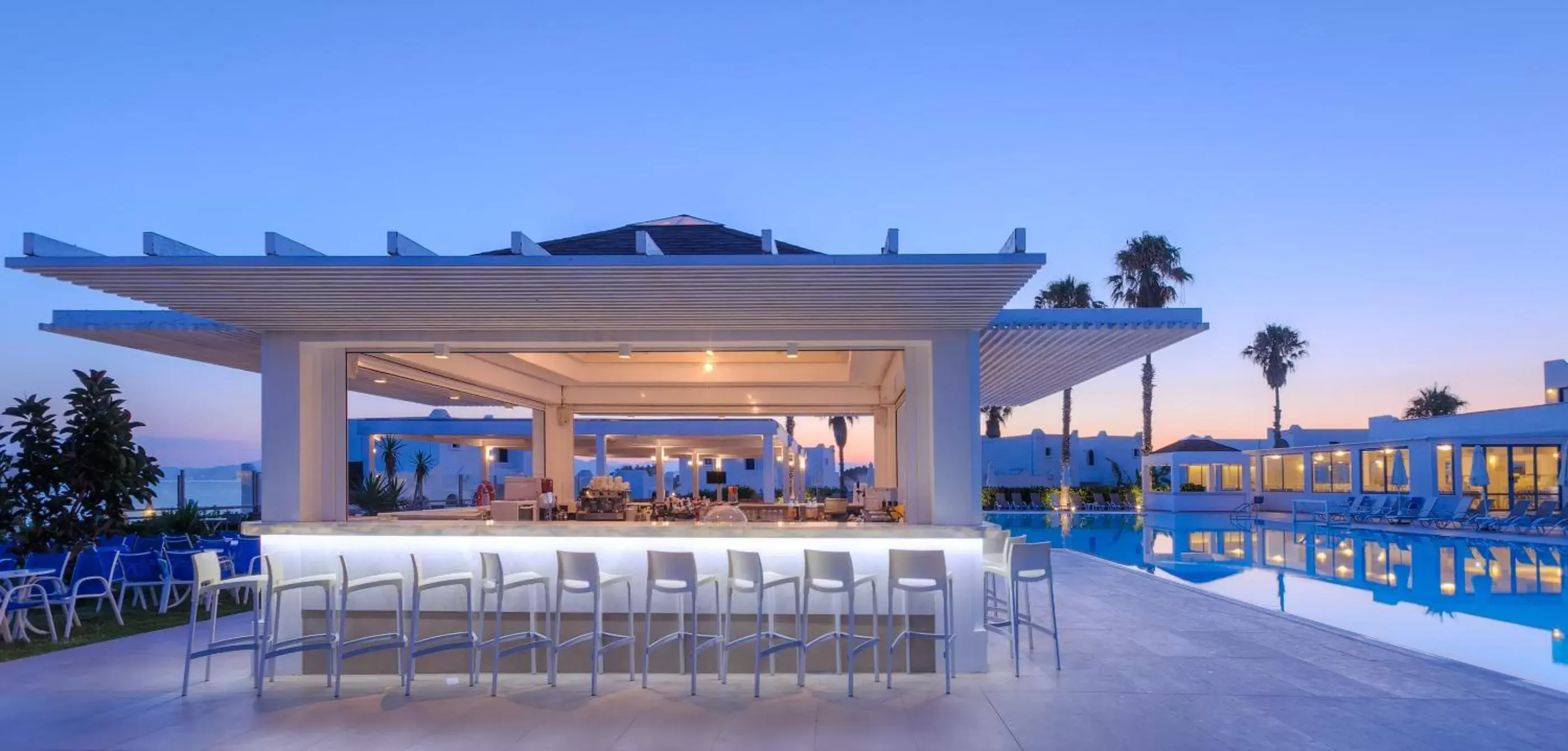 Lounge or bar, Swimming Pool in The Aeolos Beach Hotel