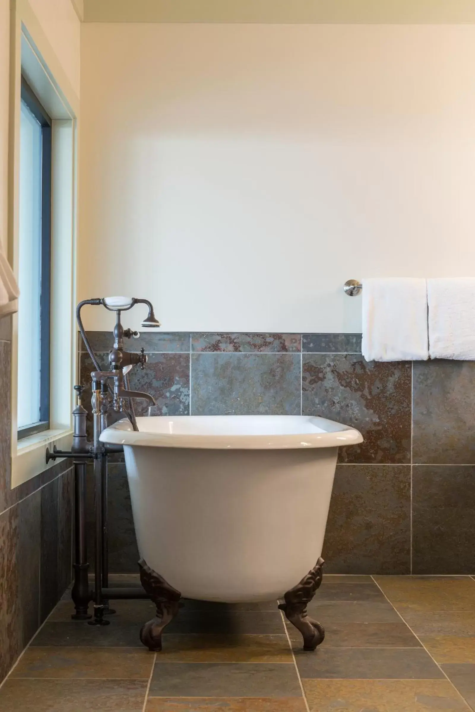 Bathroom in Heritage House Resort & Spa