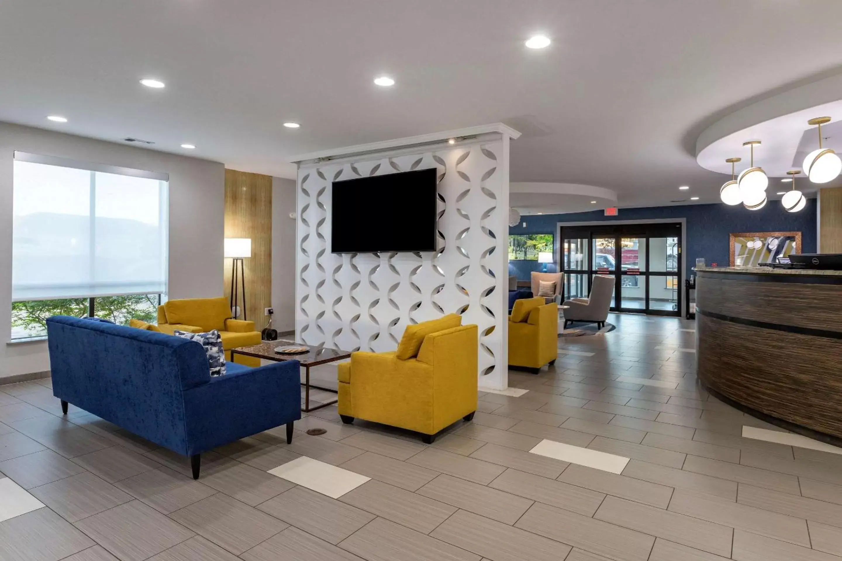 Lobby or reception in Comfort Suites Natchitoches