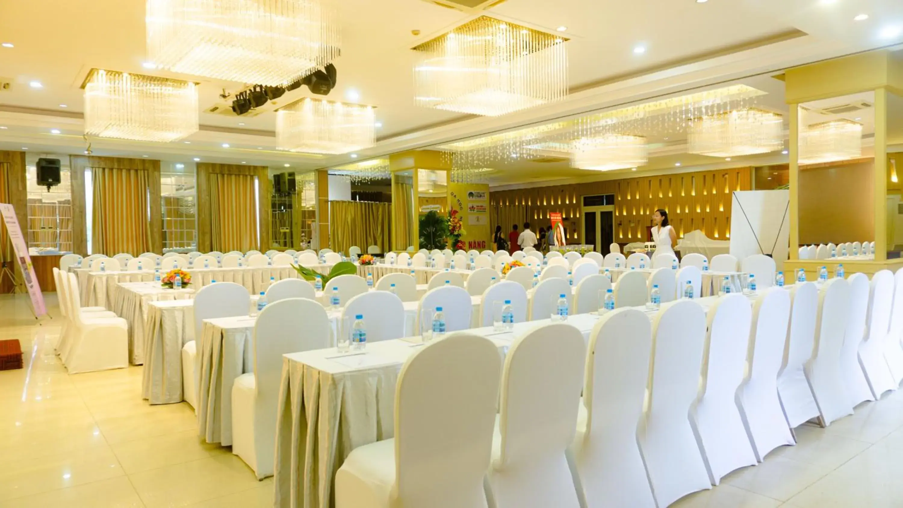 Meeting/conference room, Banquet Facilities in The Light Hotel