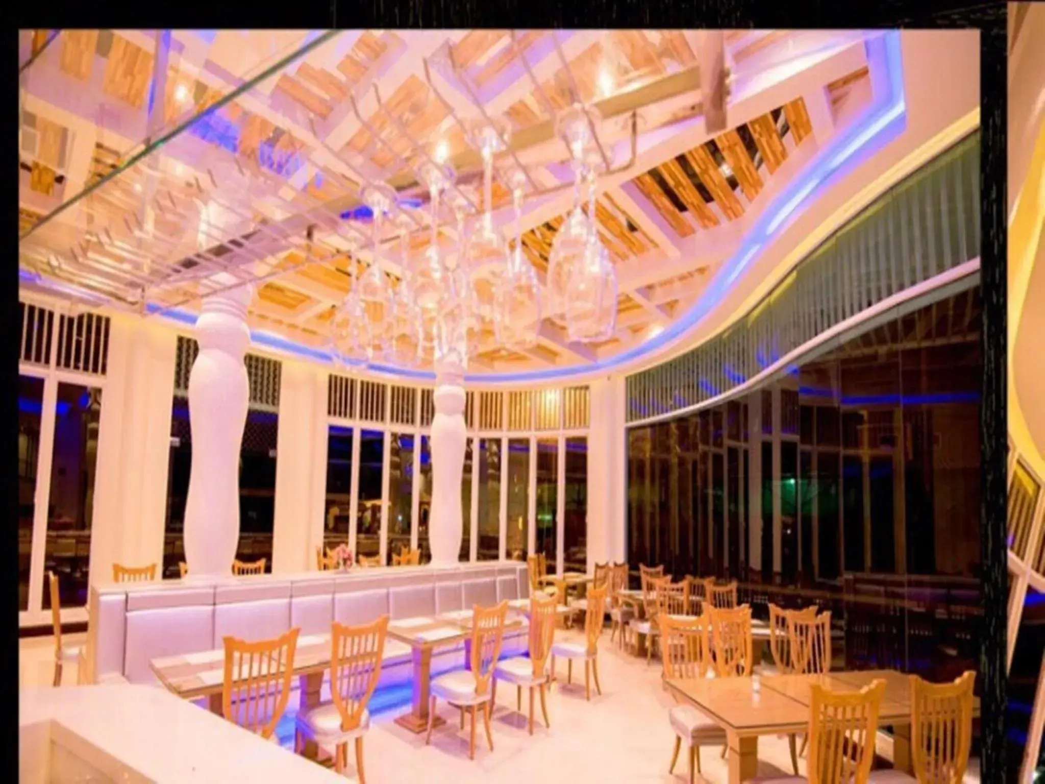 Food and drinks, Banquet Facilities in Vassana Design Hotel