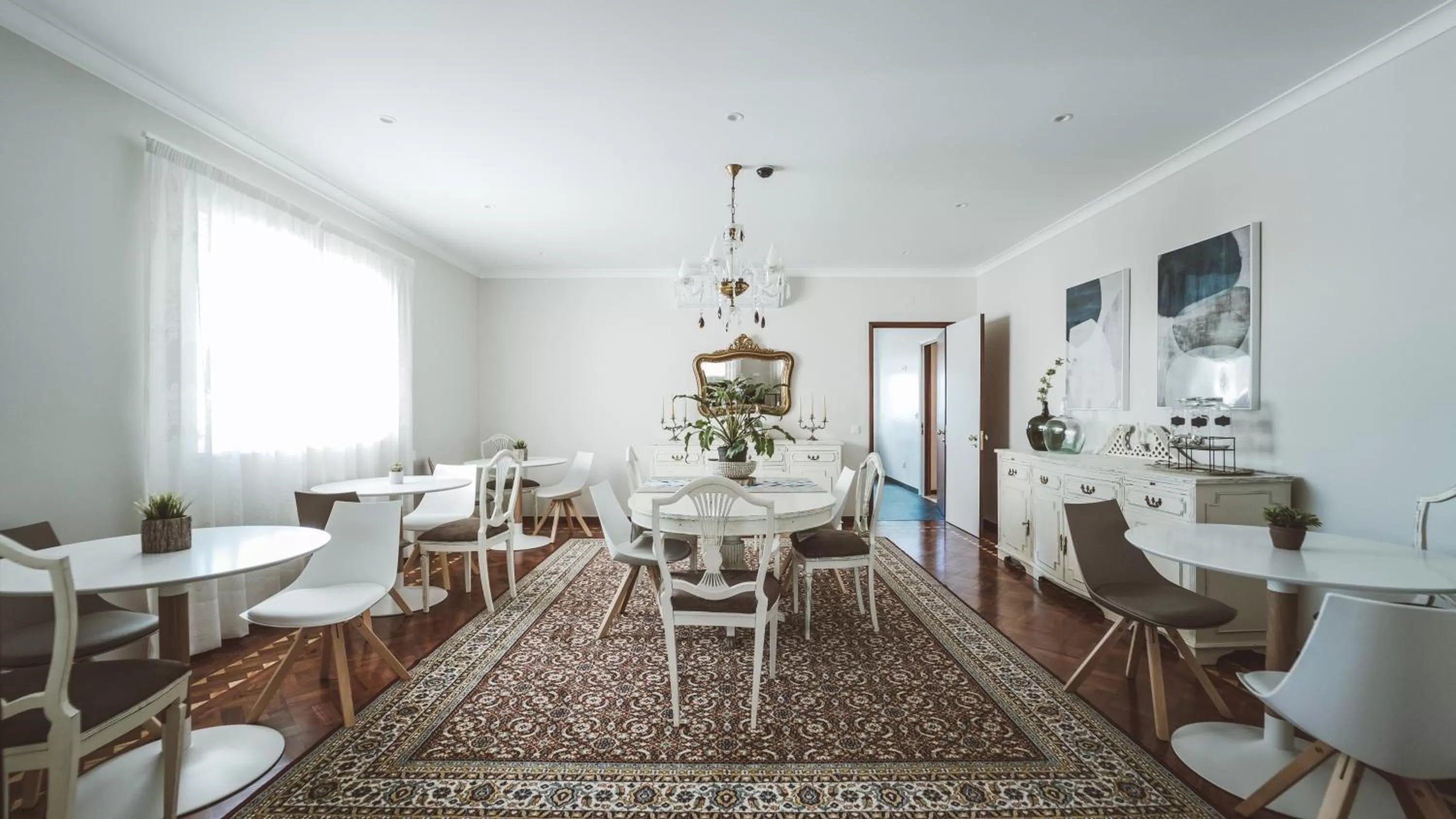 Lounge or bar in Vila Milreu Guest House