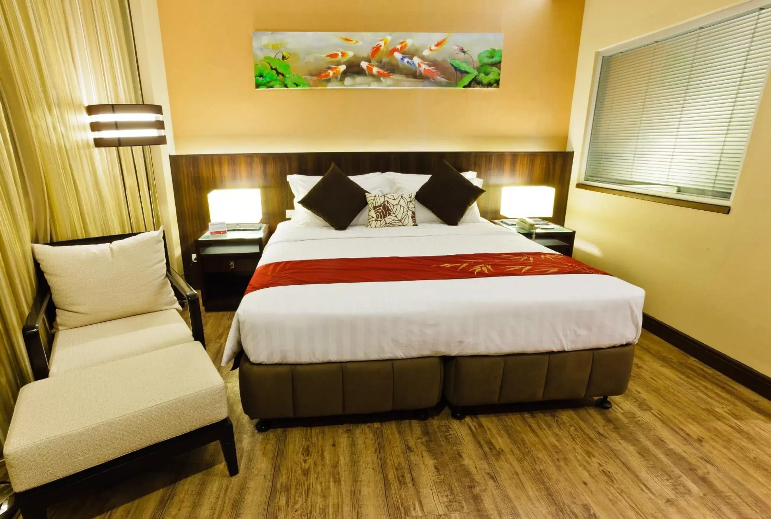 Bed in Ramada by Wyndham Manila Central