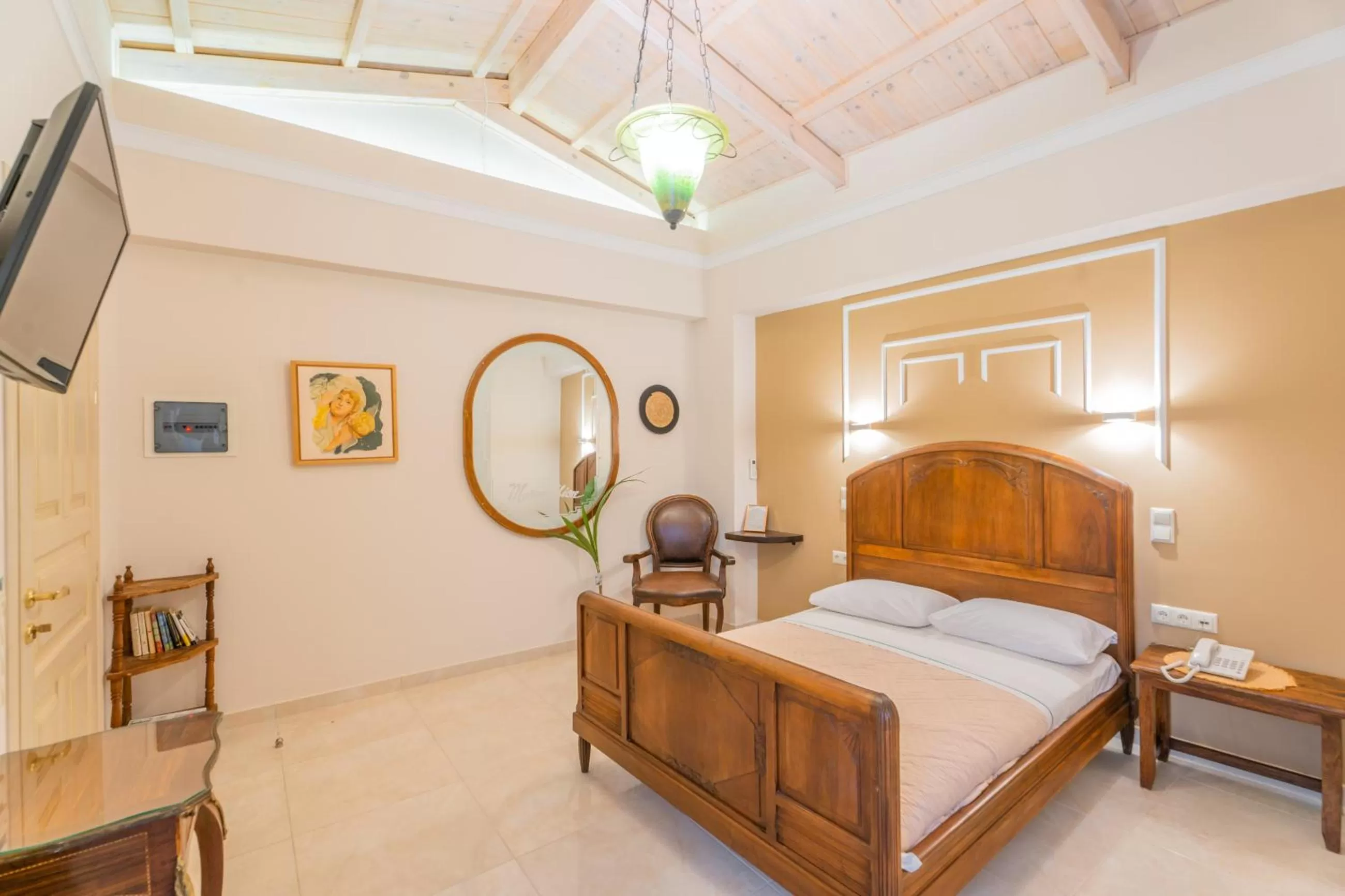 Bed in The Stone Manor , Noho boutique hotel Thissio