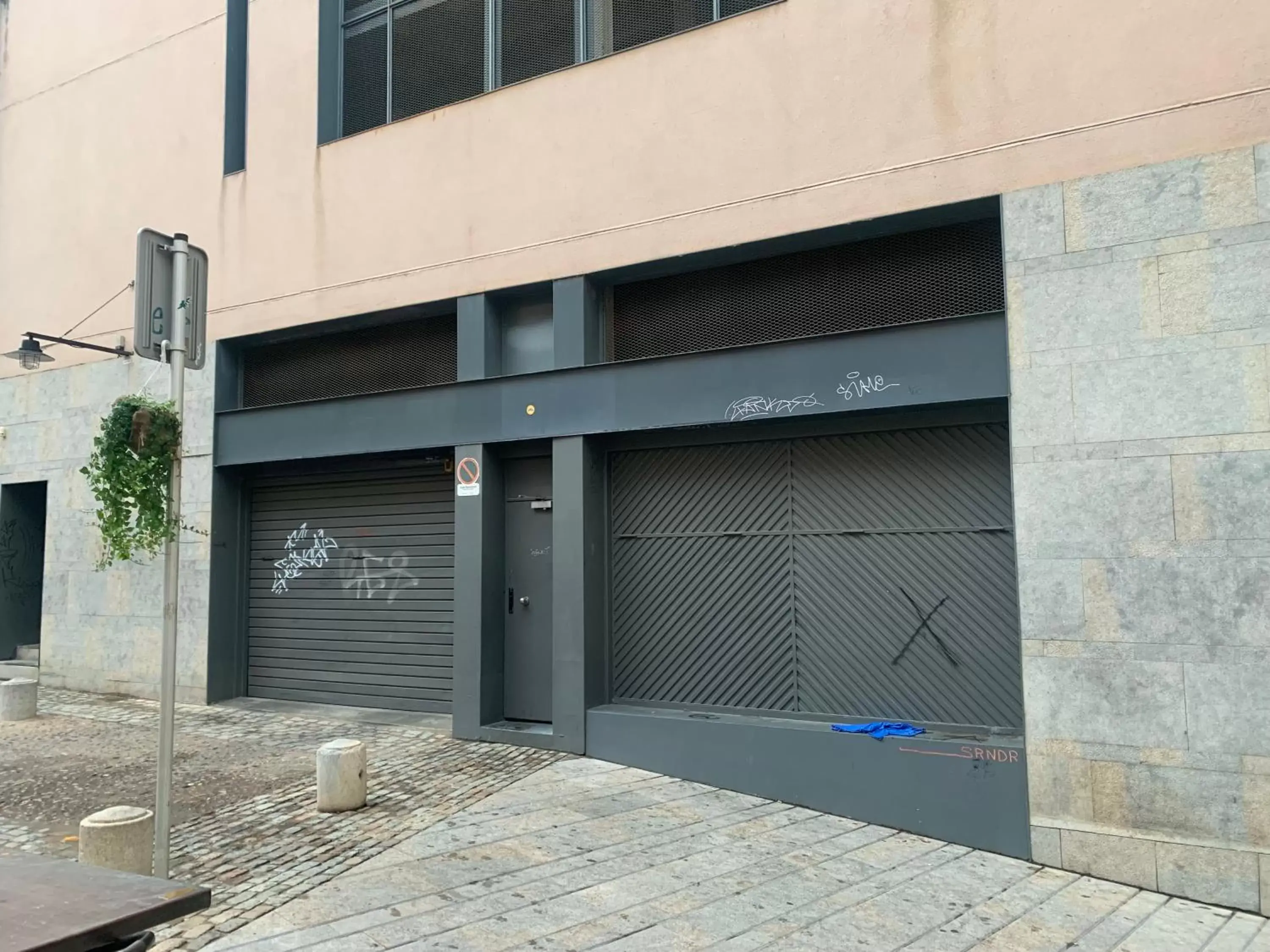 Facade/entrance, Property Building in La Comuna Residence Boutique