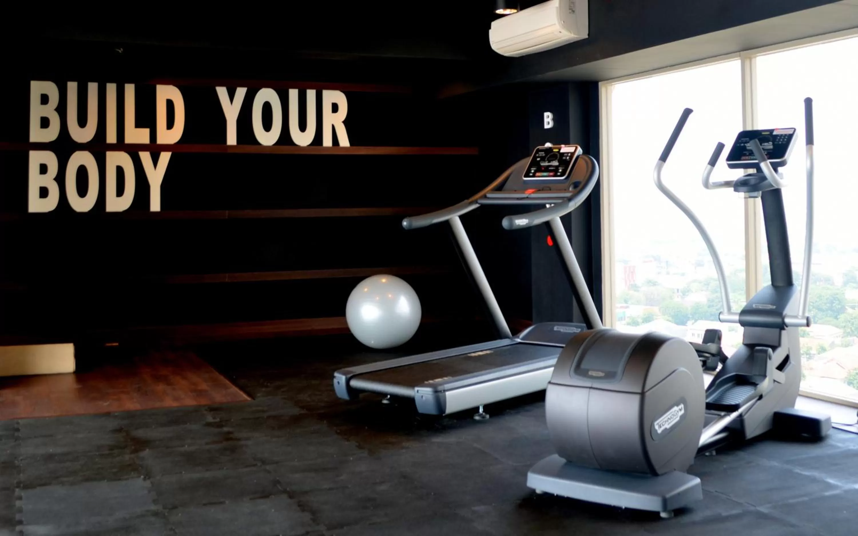 Fitness centre/facilities in Louis Kienne Hotel Simpang Lima