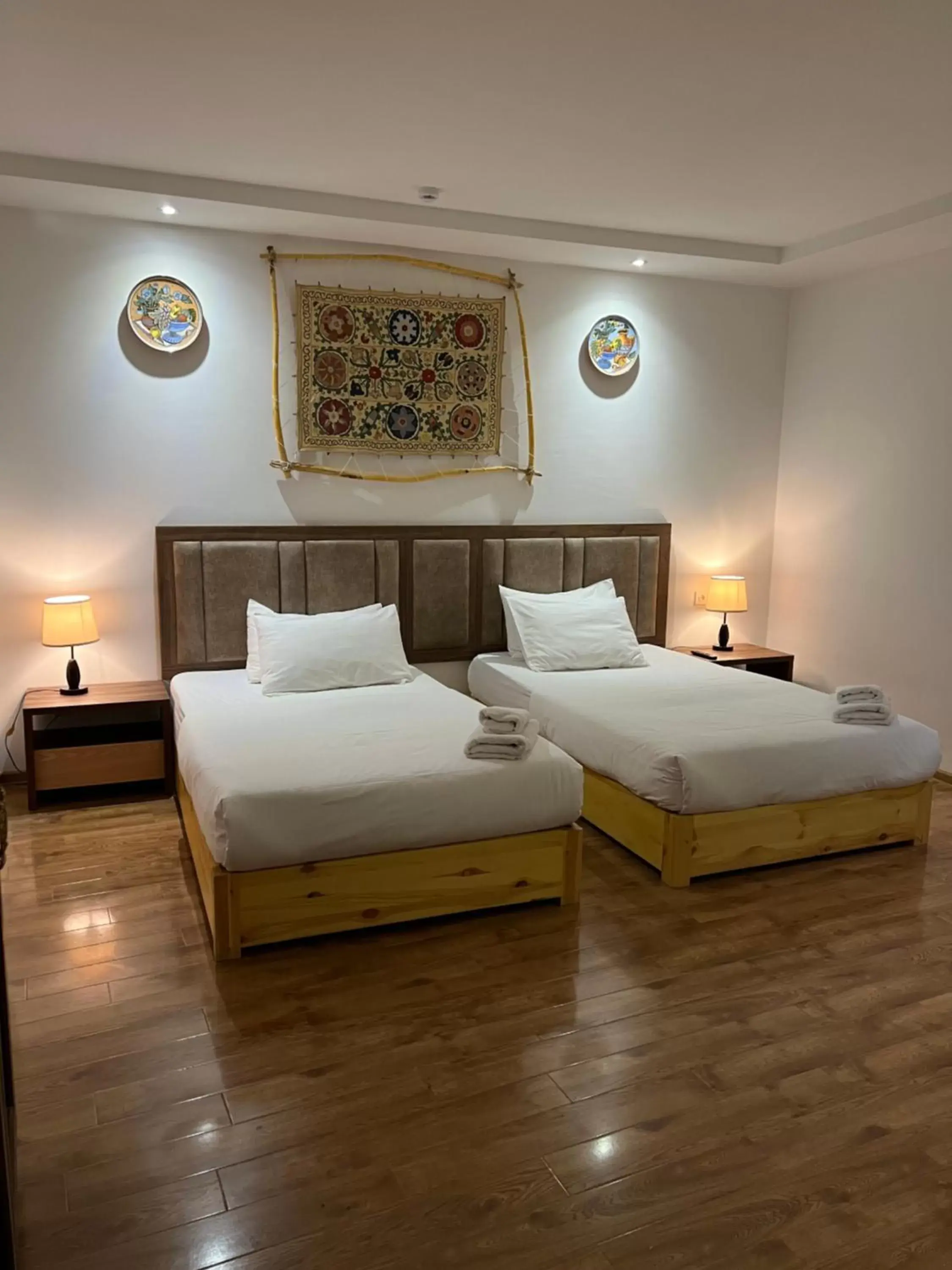 Bed in Lyabi House Hotel