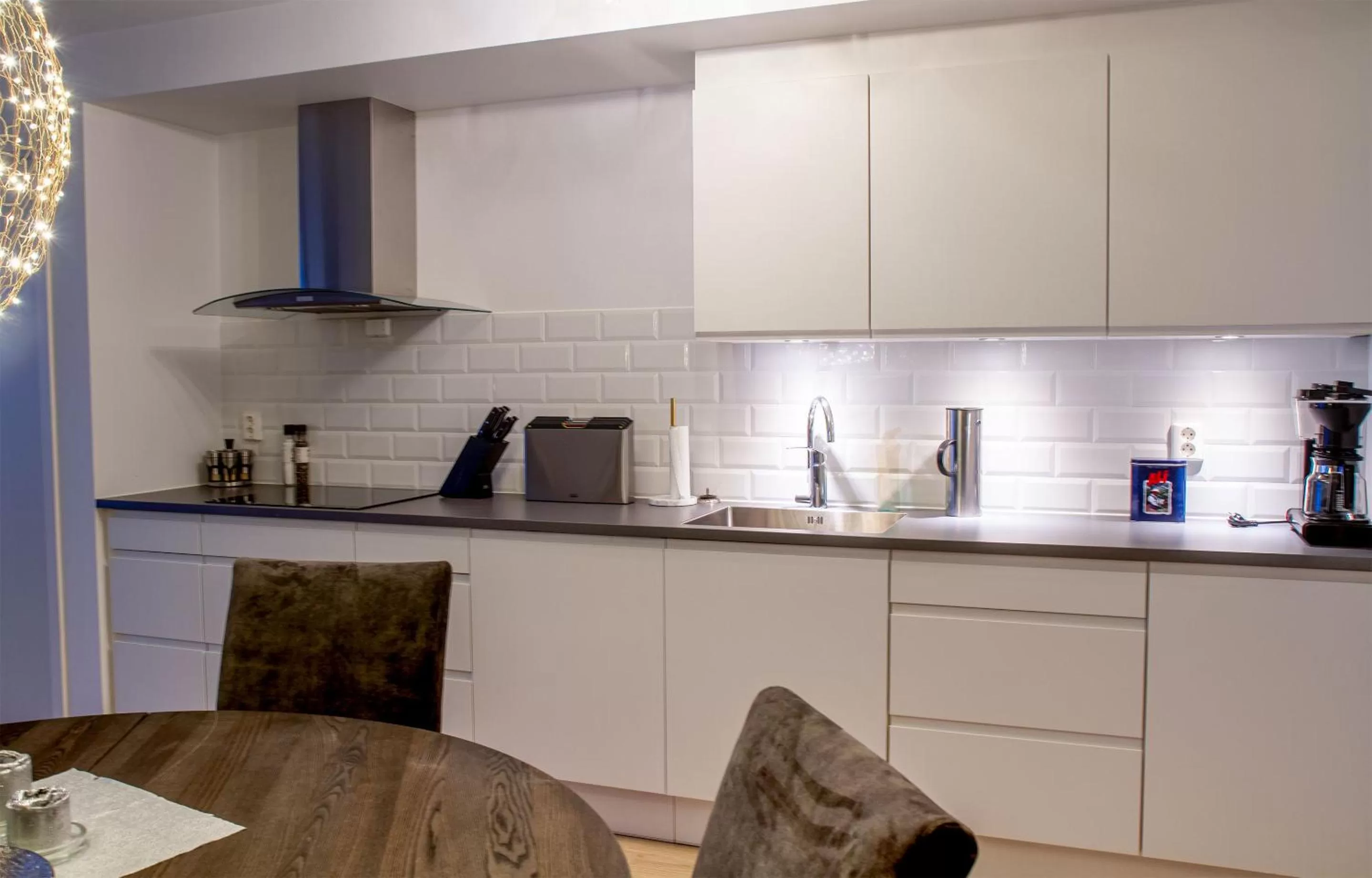 Coffee/tea facilities in Nordis Apartments