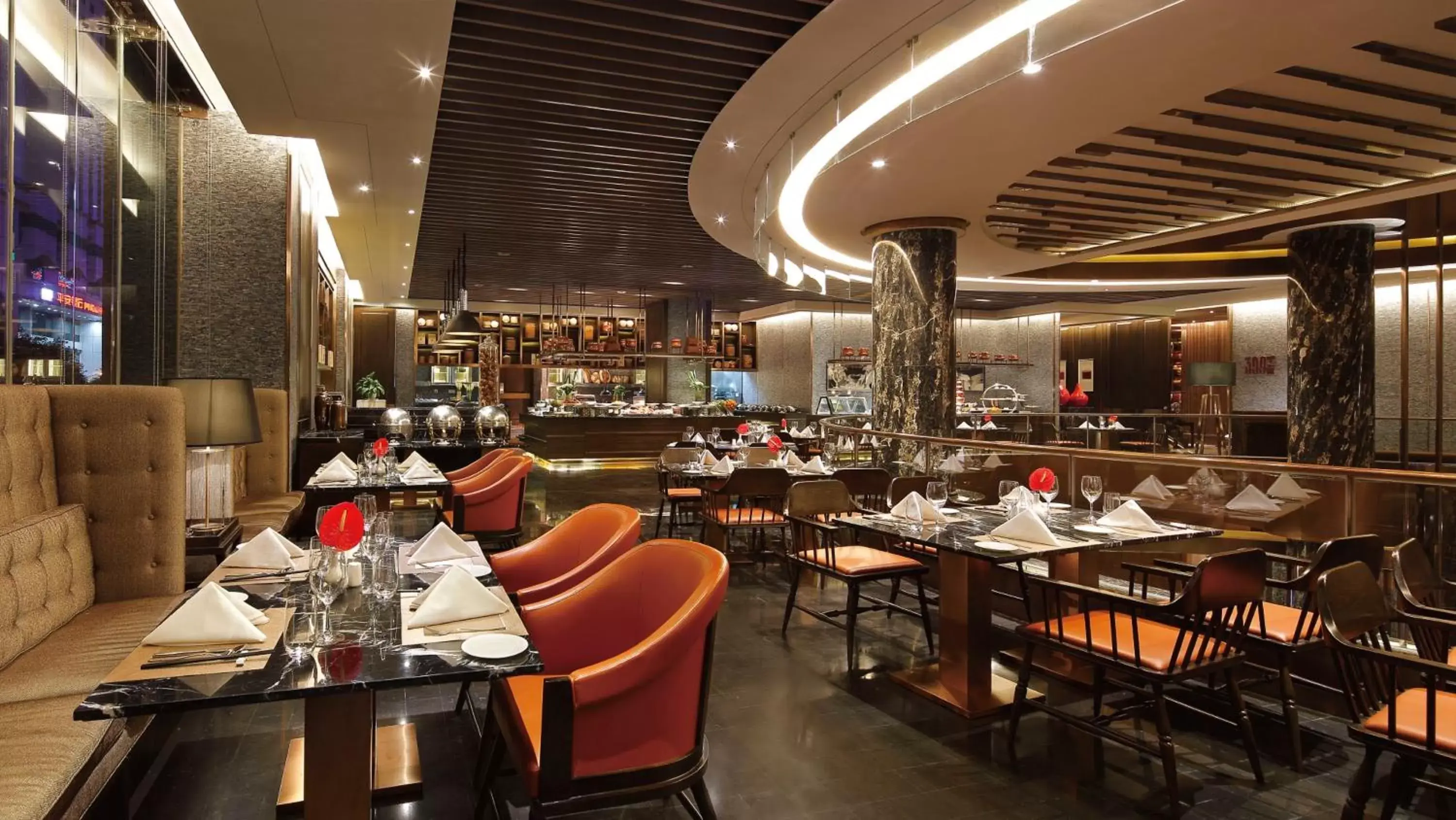 Restaurant/Places to Eat in Crowne Plaza Kunming City Centre, an IHG Hotel