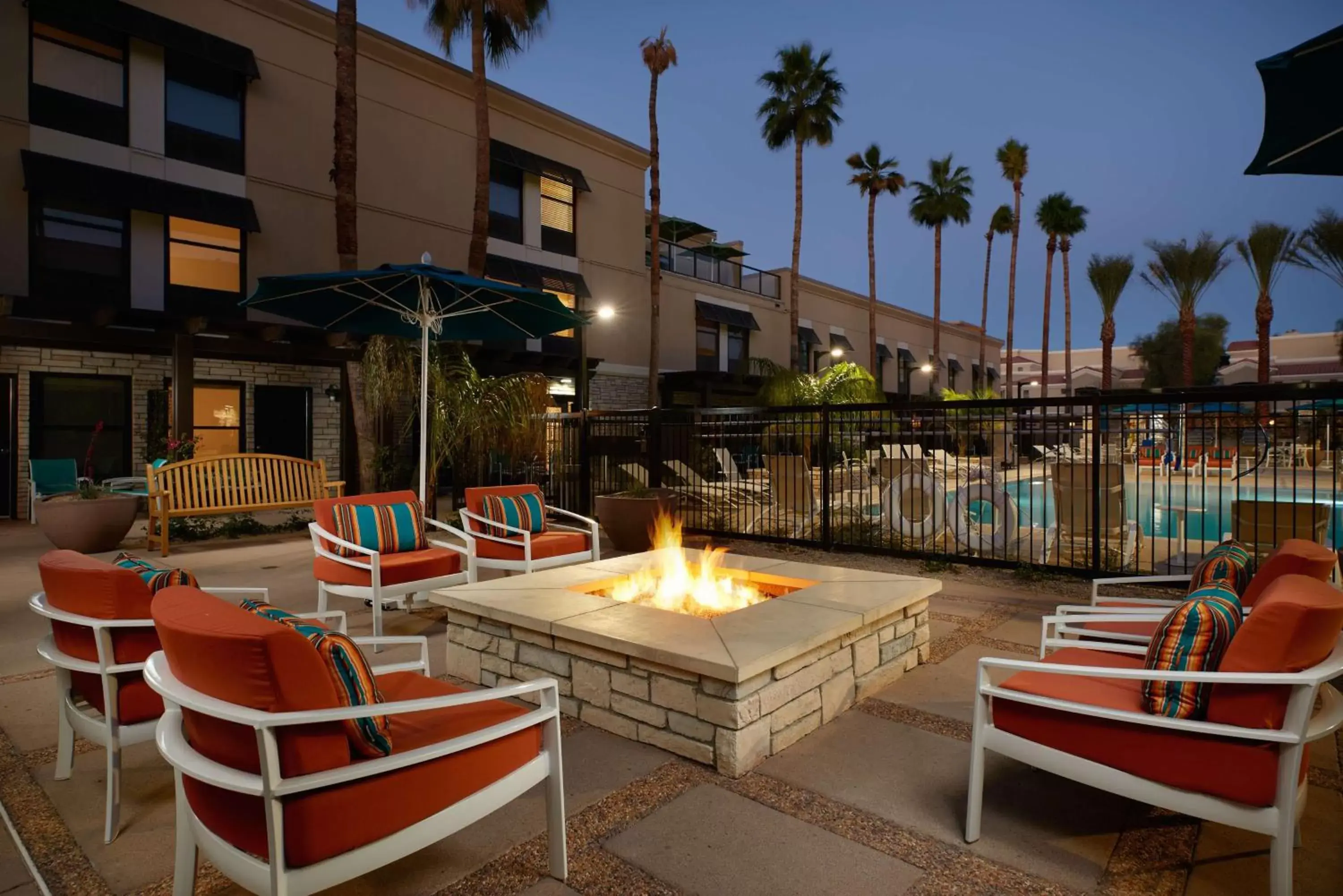 Property building in Hampton Inn & Suites Scottsdale On Shea Blvd