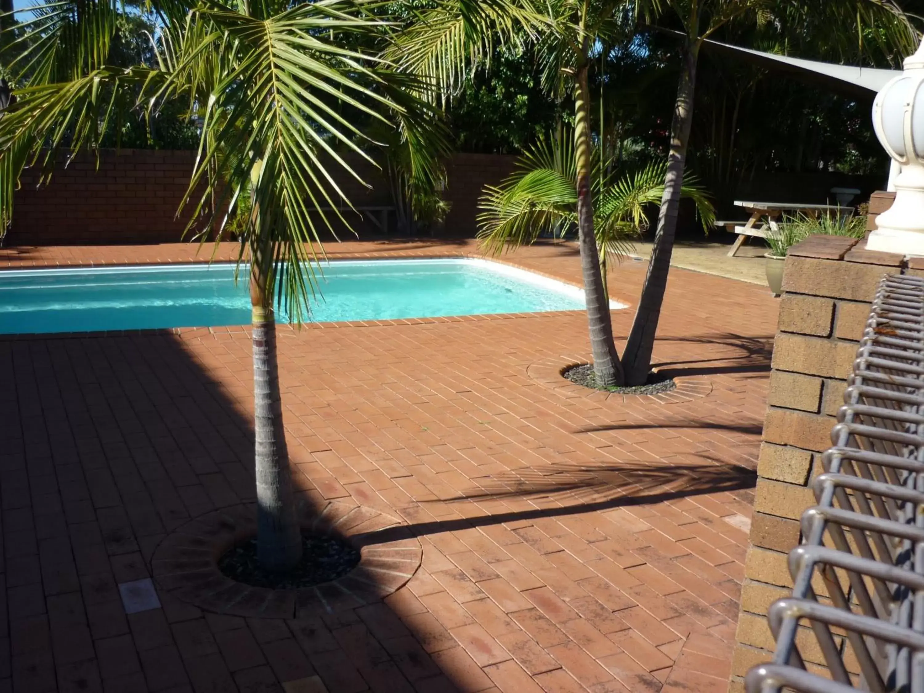 Pool view, Swimming Pool in Bomaderry Motor Inn