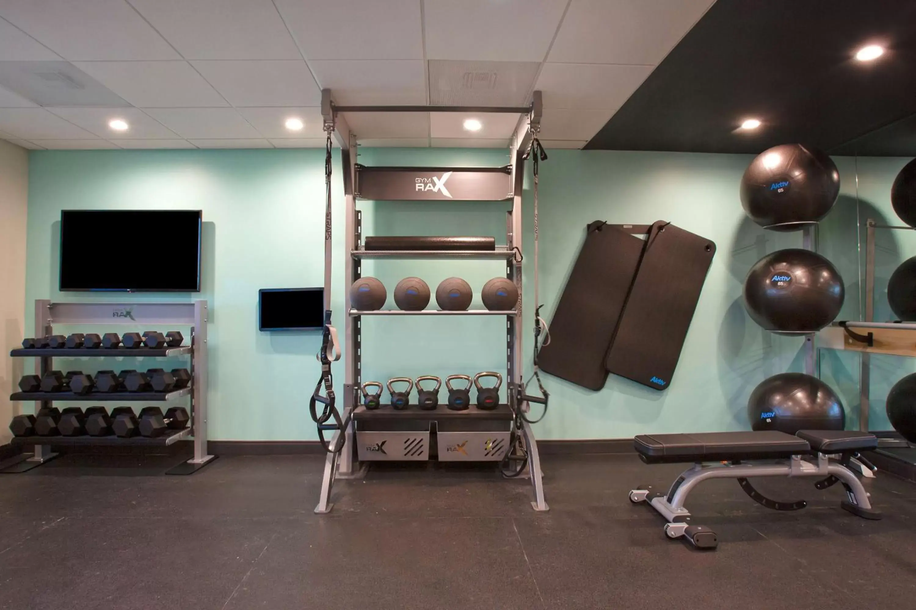 Fitness centre/facilities, Fitness Center/Facilities in Tru By Hilton Alcoa Knoxville Airport, Tn