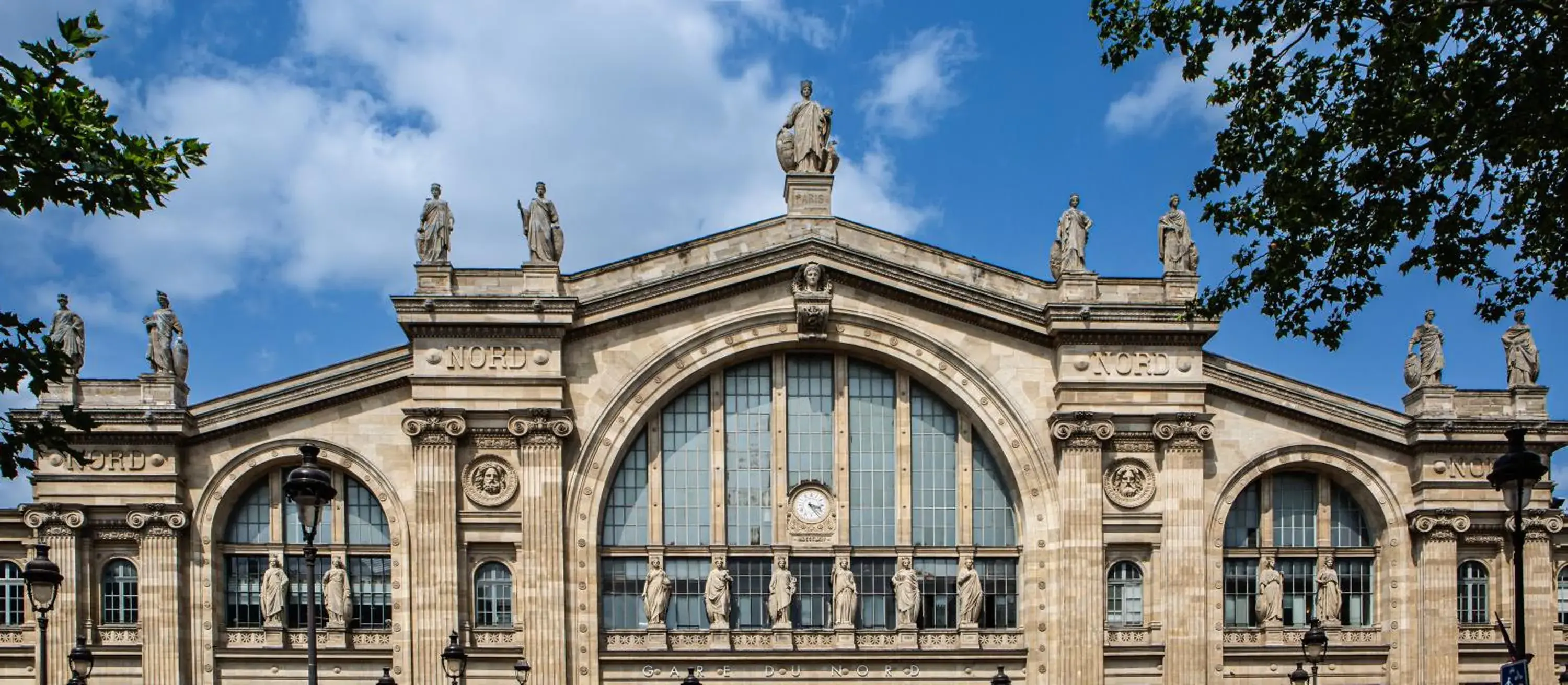 Nearby landmark, Property Building in ibis Styles Paris Gare du Nord TGV