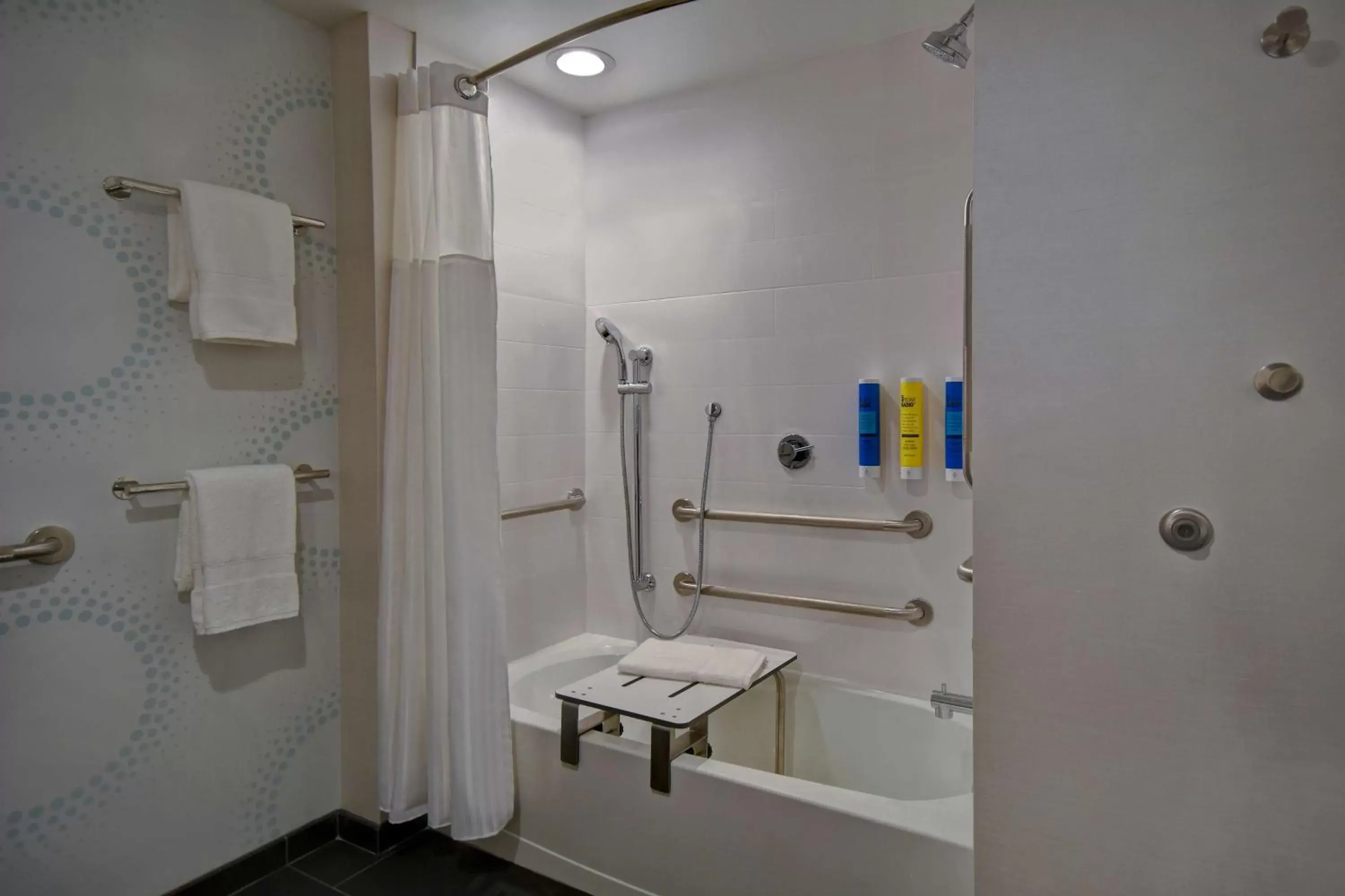 Bathroom in Tru By Hilton Rockwall Dallas, Tx