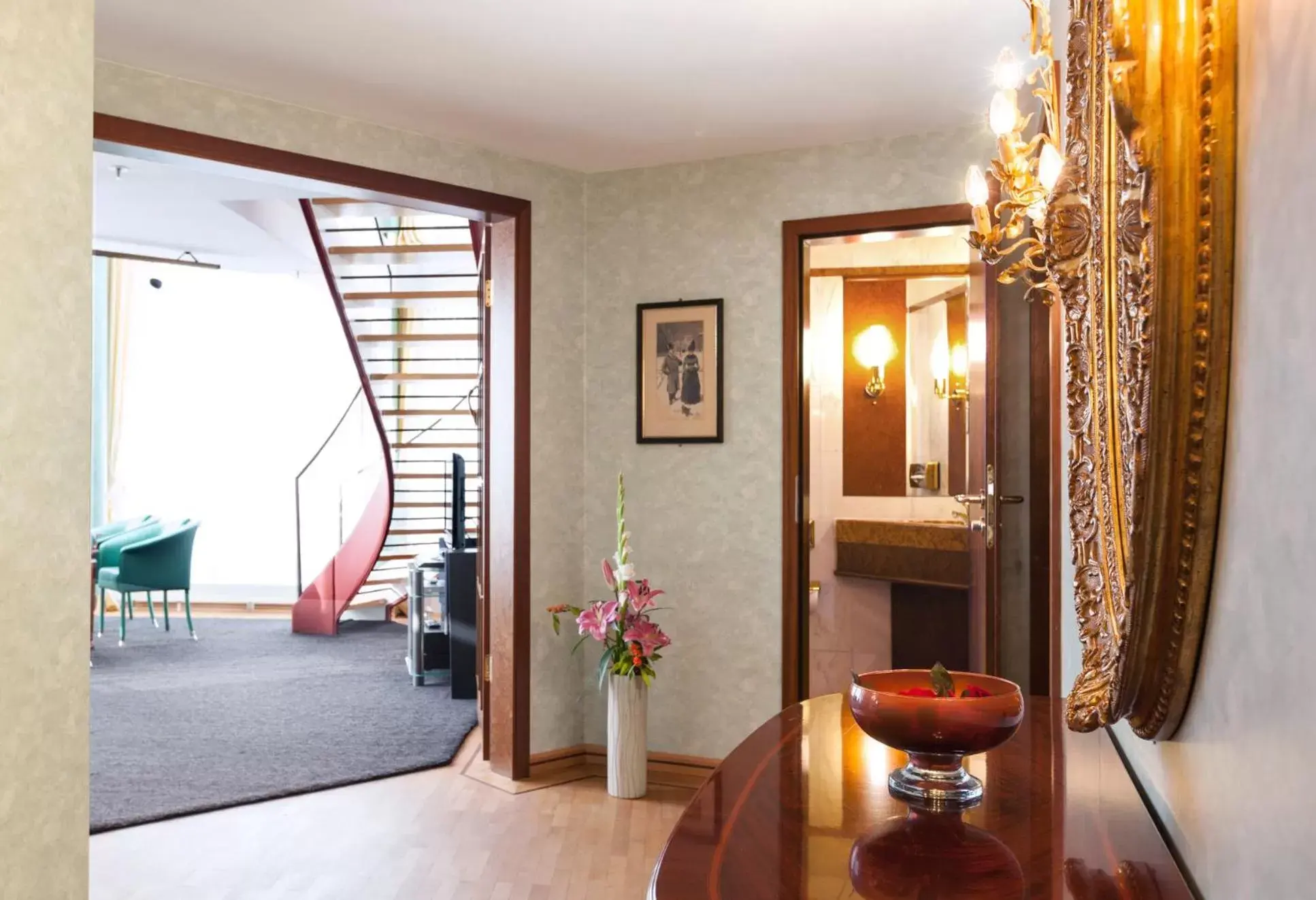 Living room, Seating Area in Living Hotel Großer Kurfürst