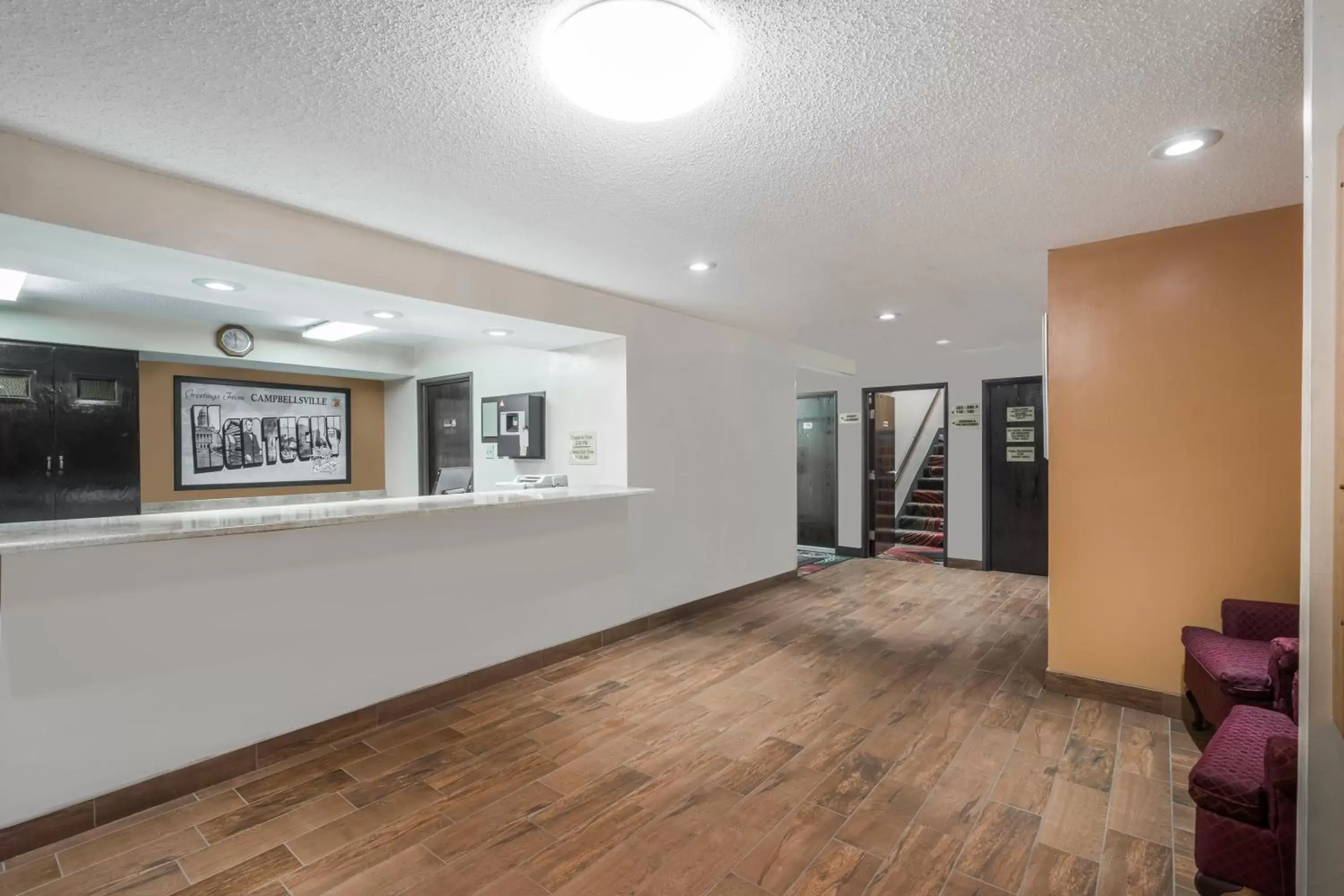 Super 8 by Wyndham Campbellsville KY Super 8 by Wyndham Campbellsville KY