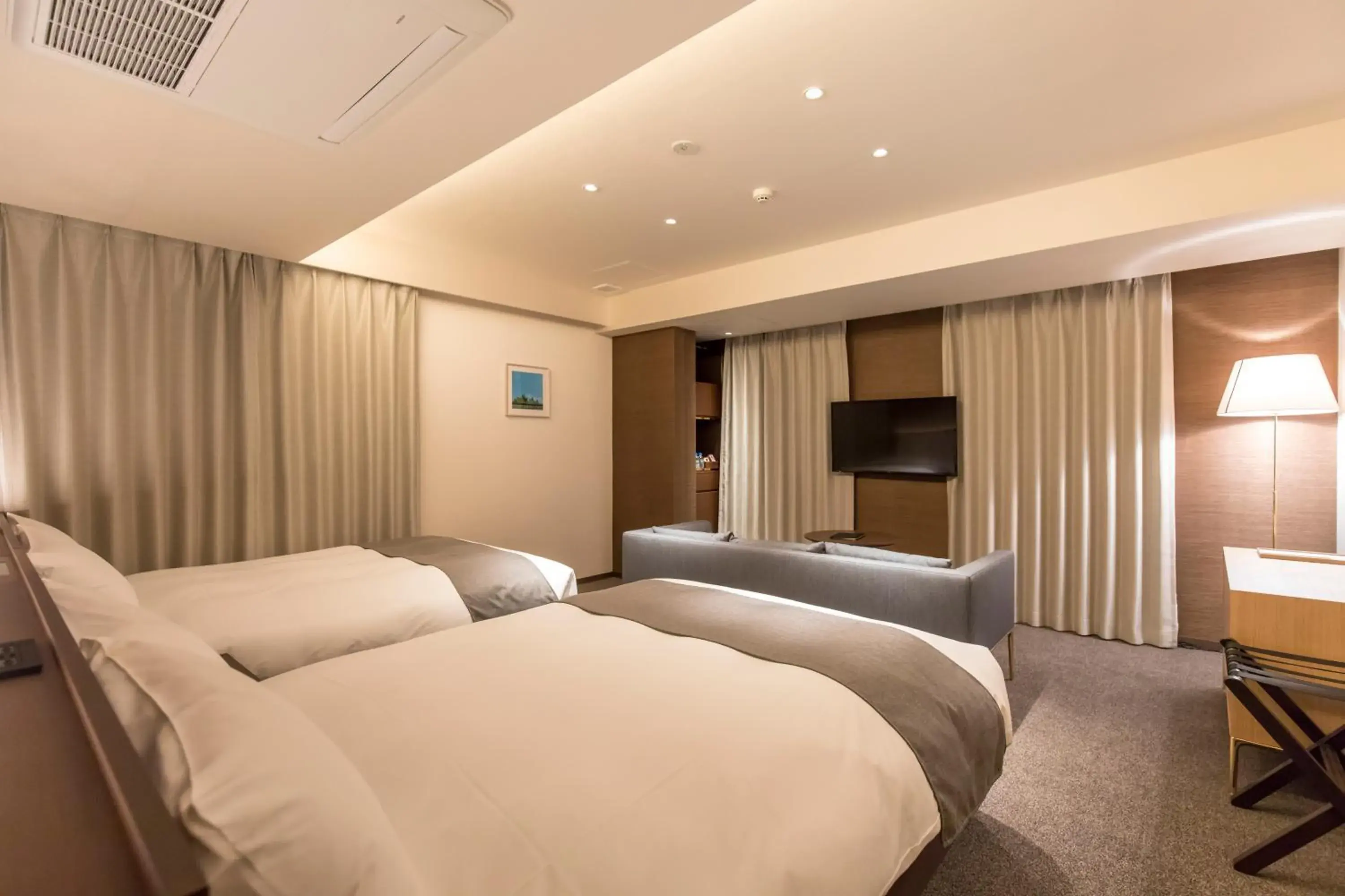 Photo of the whole room, Bed in yoin hotel kyoto gion