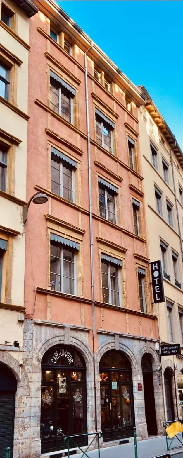 Facade/entrance, Property Building in Hôtel Le Boulevardier