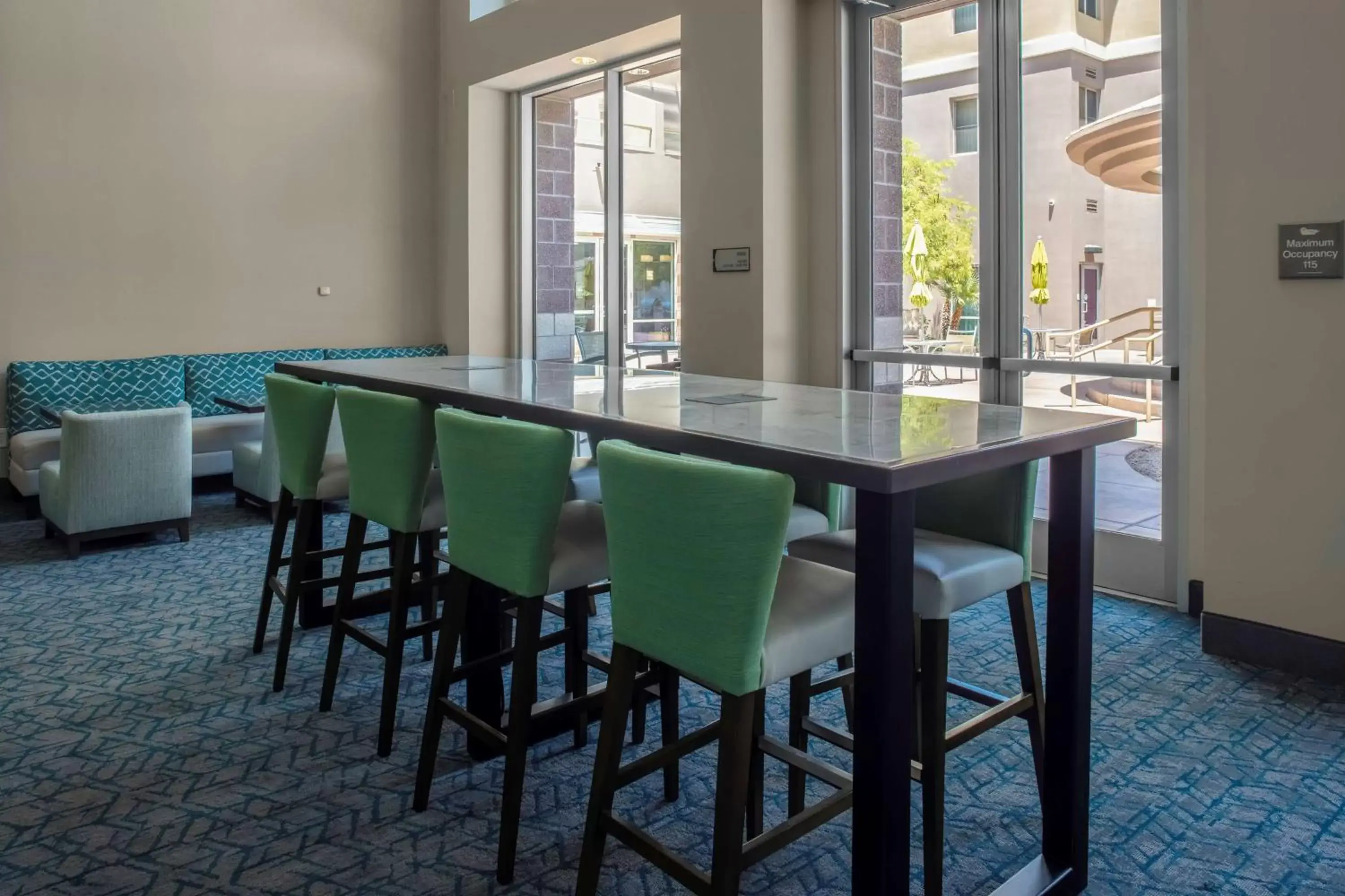 Lobby or reception, Lounge/Bar in Homewood Suites by Hilton Phoenix Airport South