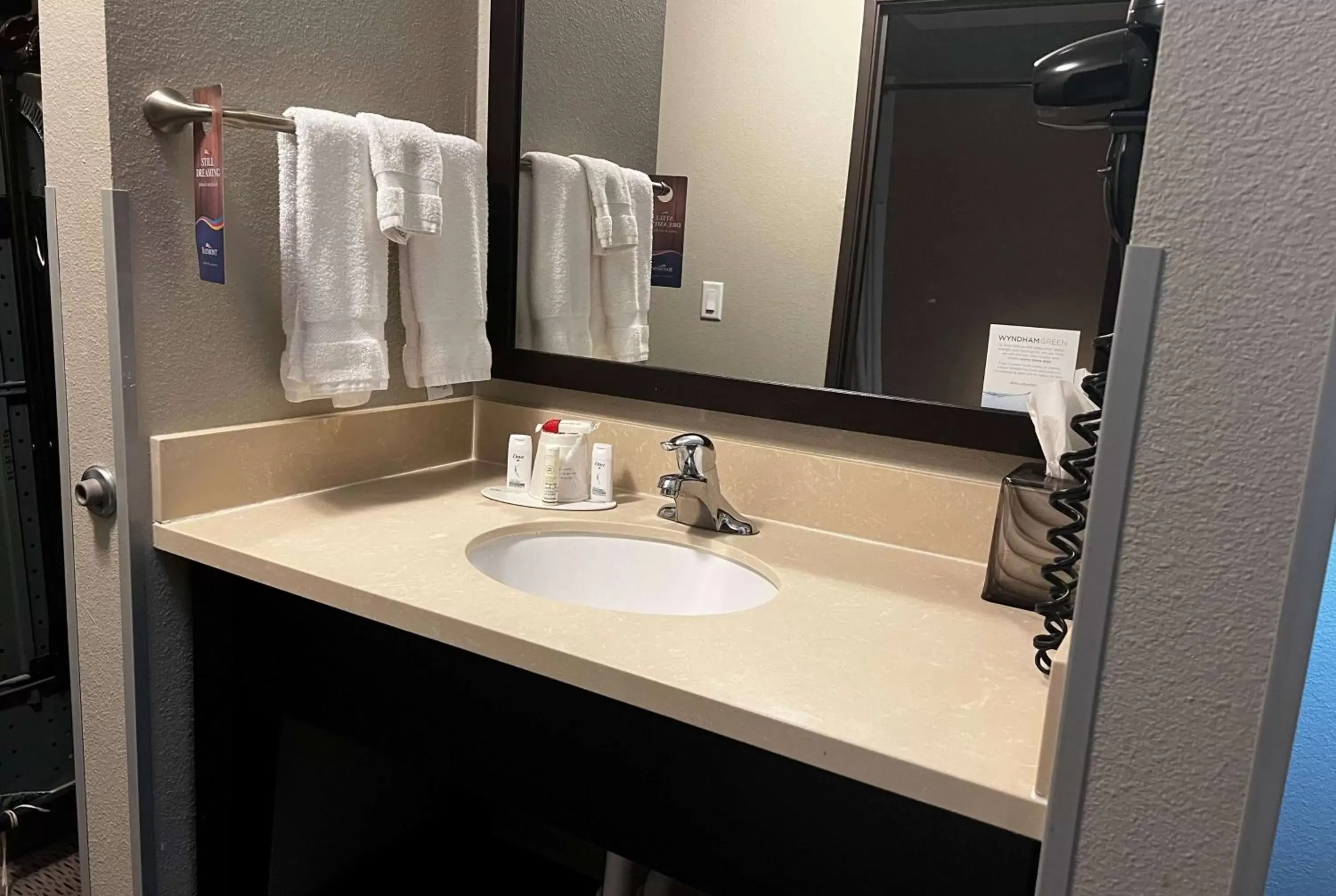 TV and multimedia, Bathroom in Baymont by Wyndham College Station