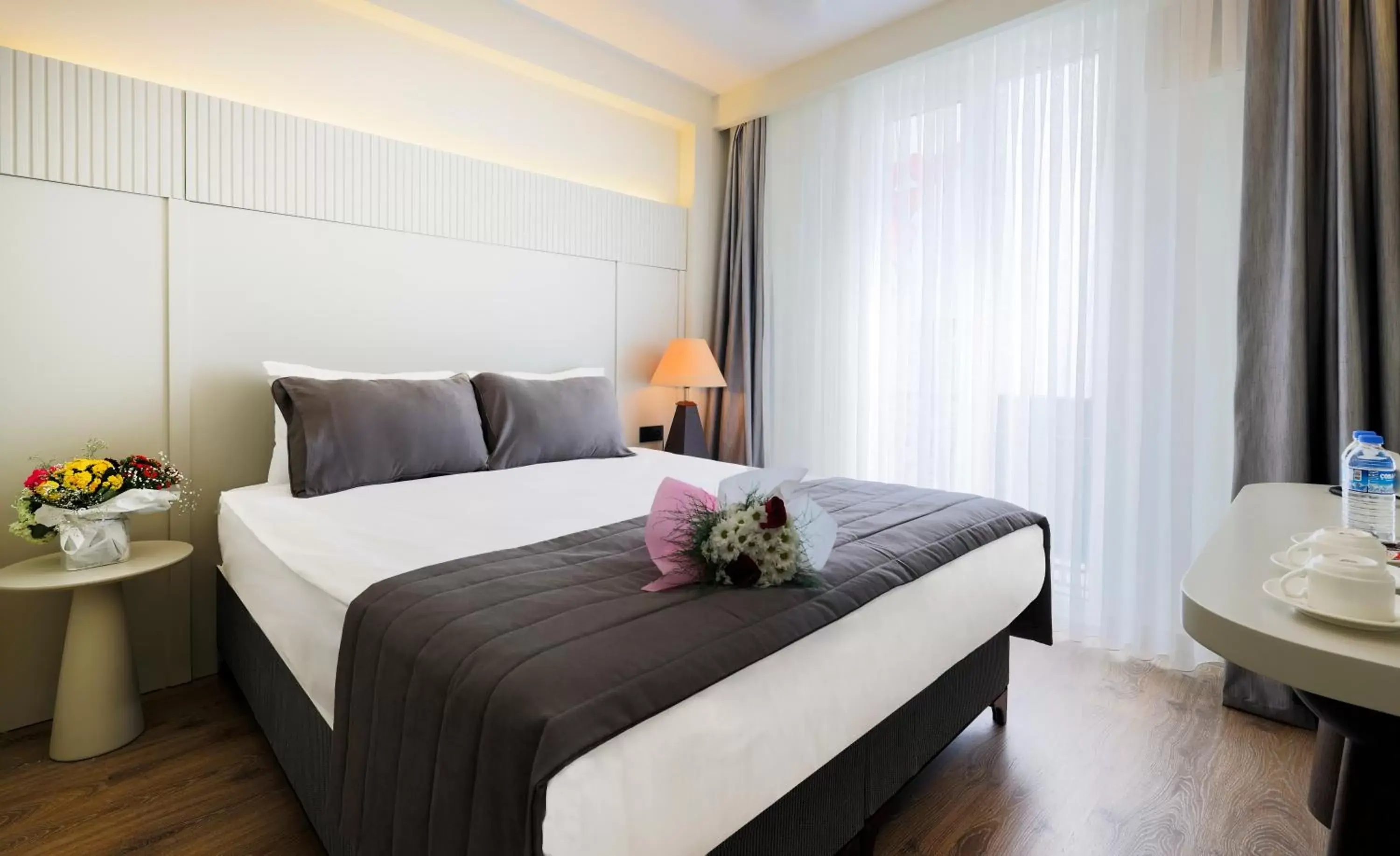 Photo of the whole room, Bed in Orka Taksim Suites & Hotel