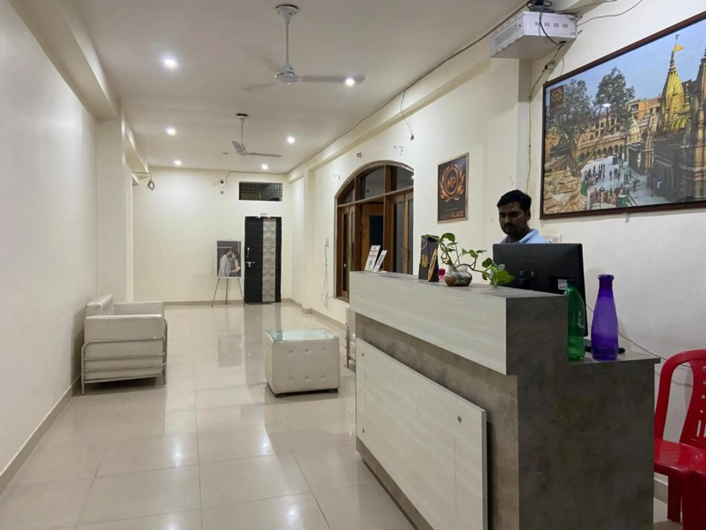 TV and multimedia, Lobby/Reception in Goroomgo Nath Palace Varanasi