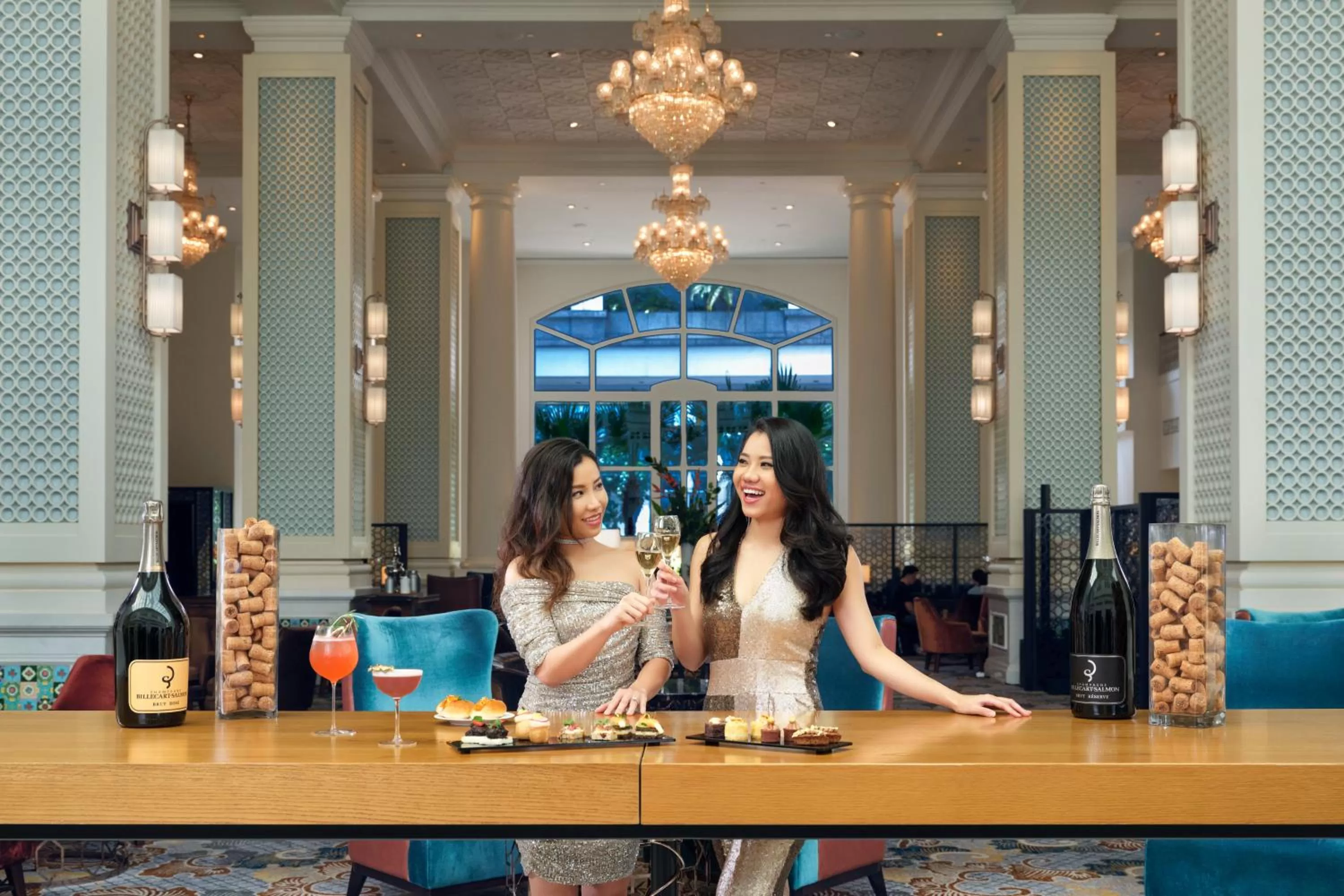 Restaurant/places to eat in InterContinental Singapore by IHG